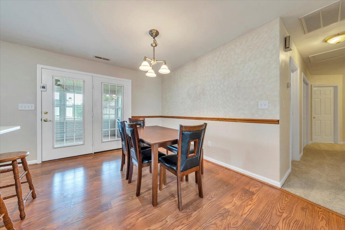 2420 Carlsbad Cir, Roanoke, Virginia image 10