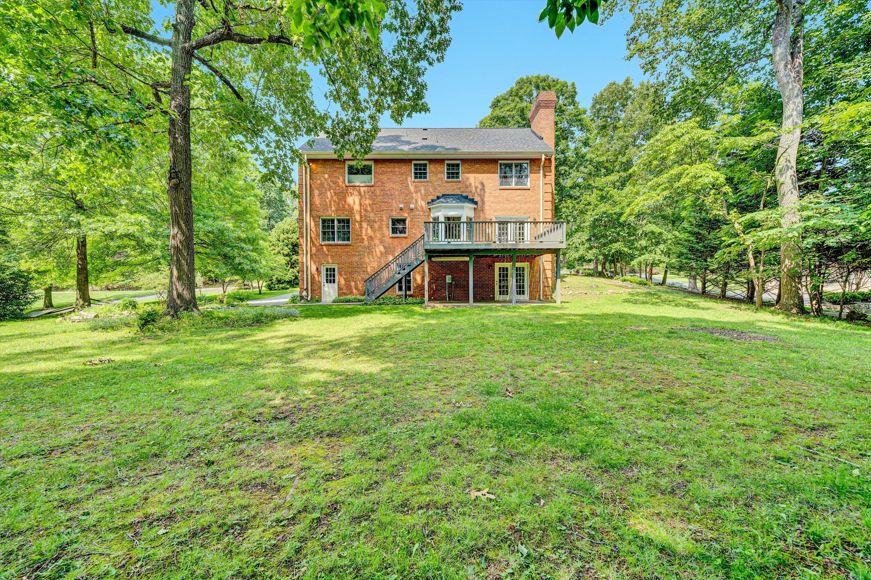 320 Grandview Dr, Troutville, Ohio image 34