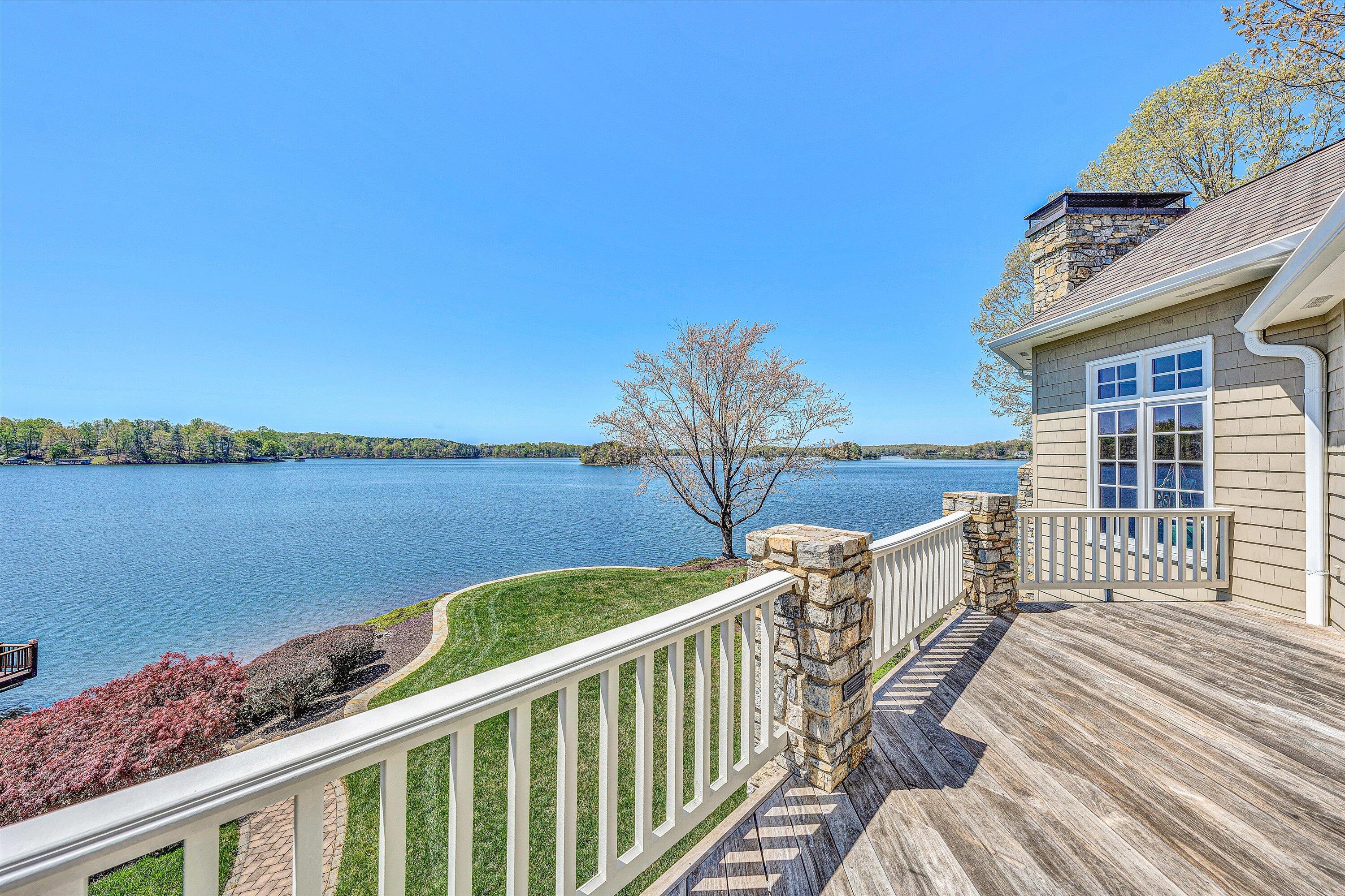 Union Hall, Virginia 24176, United States, 4 Bedrooms Bedrooms, ,4 BathroomsBathrooms,Residential,Active,111352