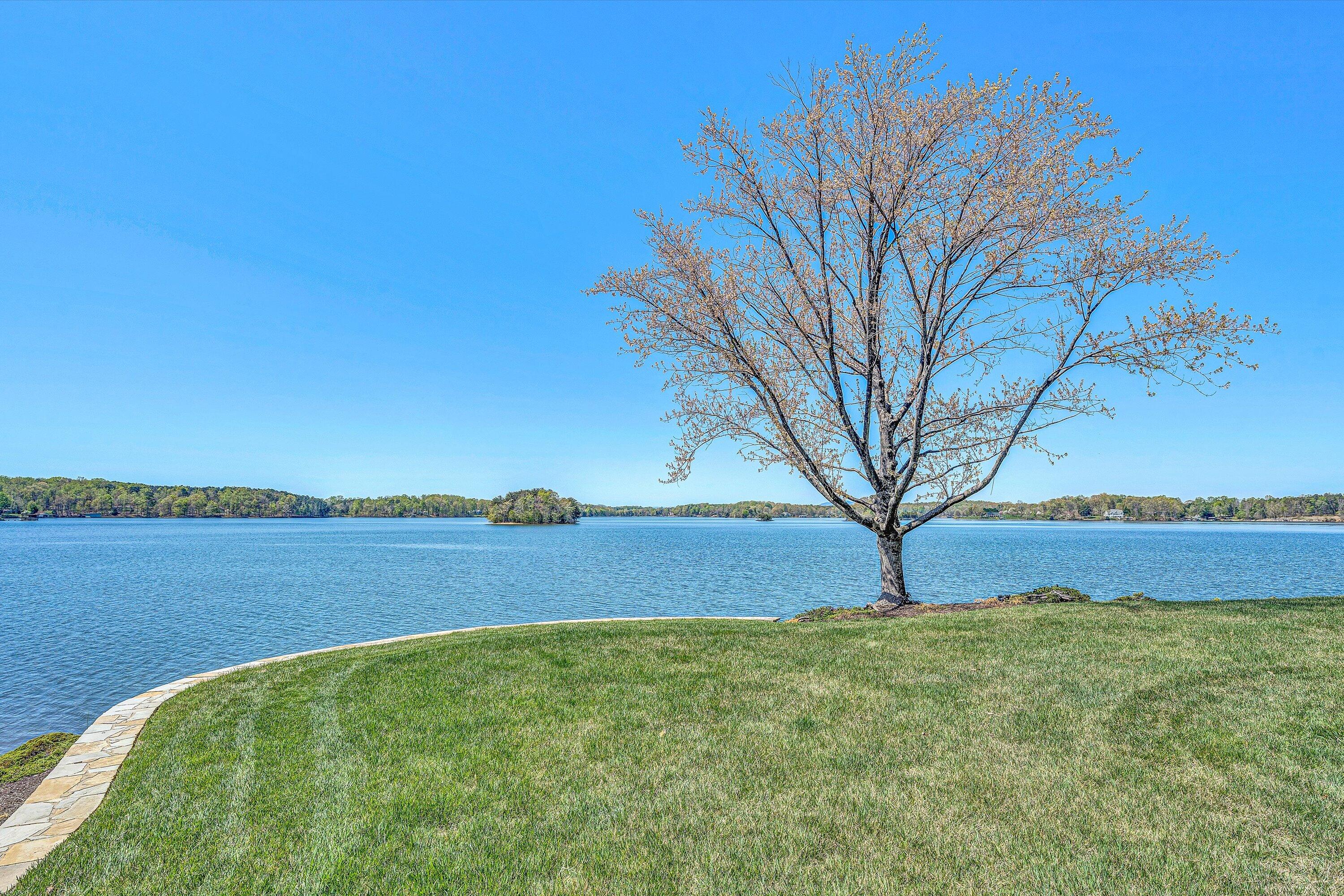 Union Hall, Virginia 24176, United States, 4 Bedrooms Bedrooms, ,4 BathroomsBathrooms,Residential,Active,111352