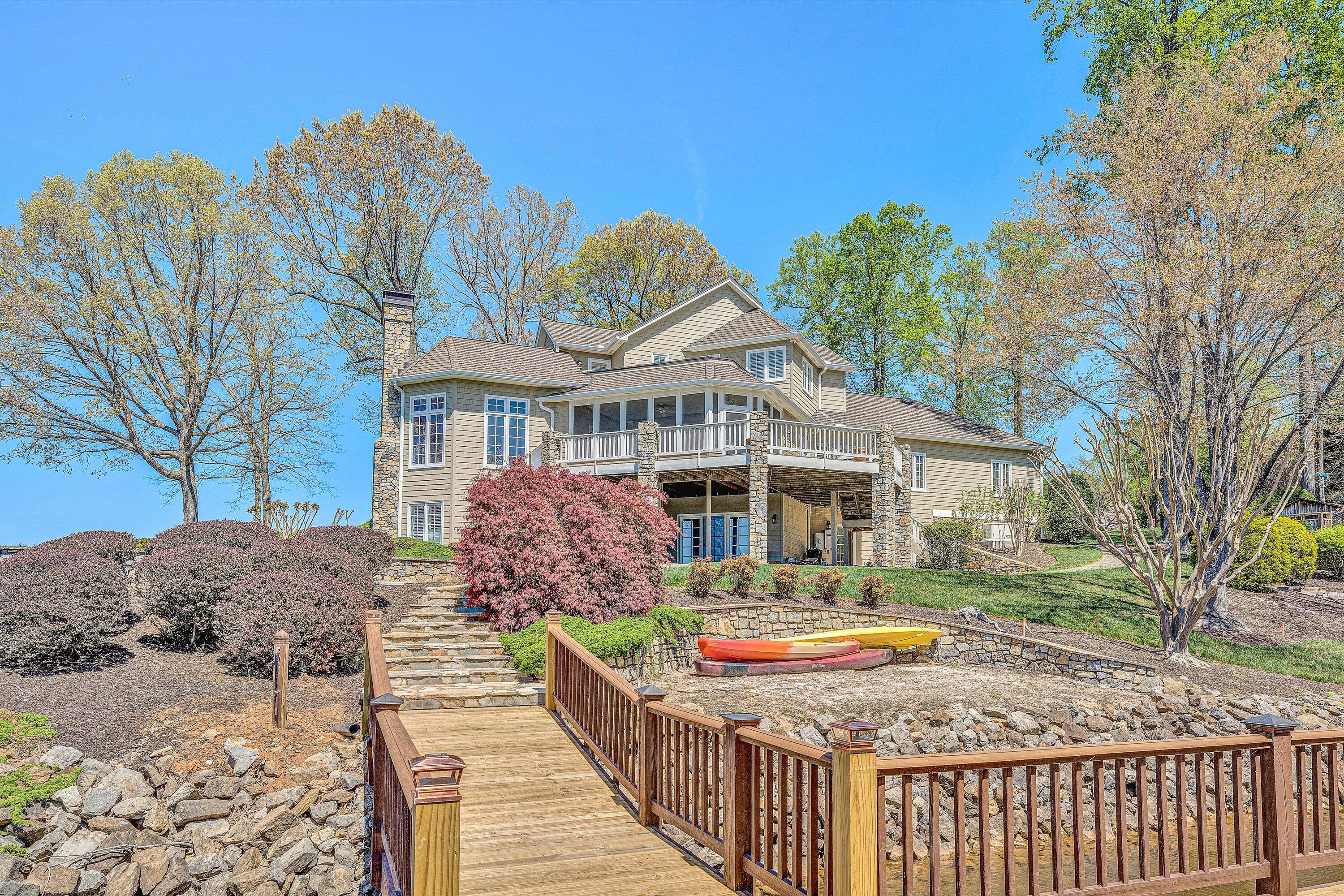 Union Hall, Virginia 24176, United States, 4 Bedrooms Bedrooms, ,4 BathroomsBathrooms,Residential,Active,111352