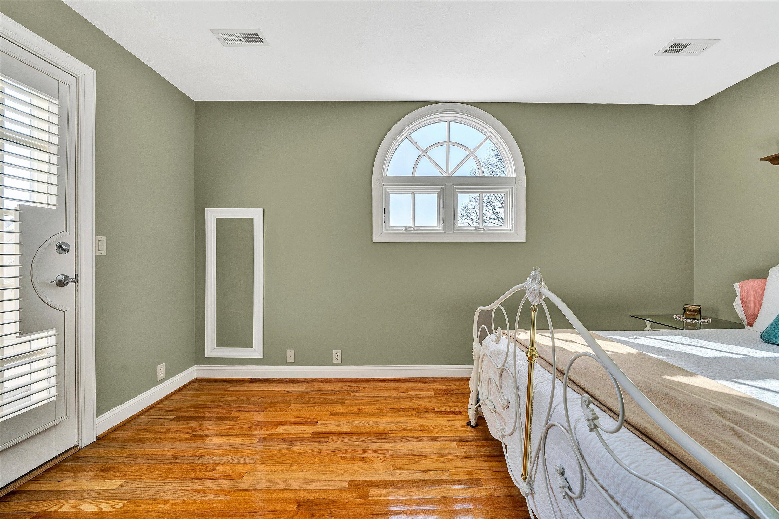 Union Hall, Virginia 24176, United States, 4 Bedrooms Bedrooms, ,4 BathroomsBathrooms,Residential,Active,111352