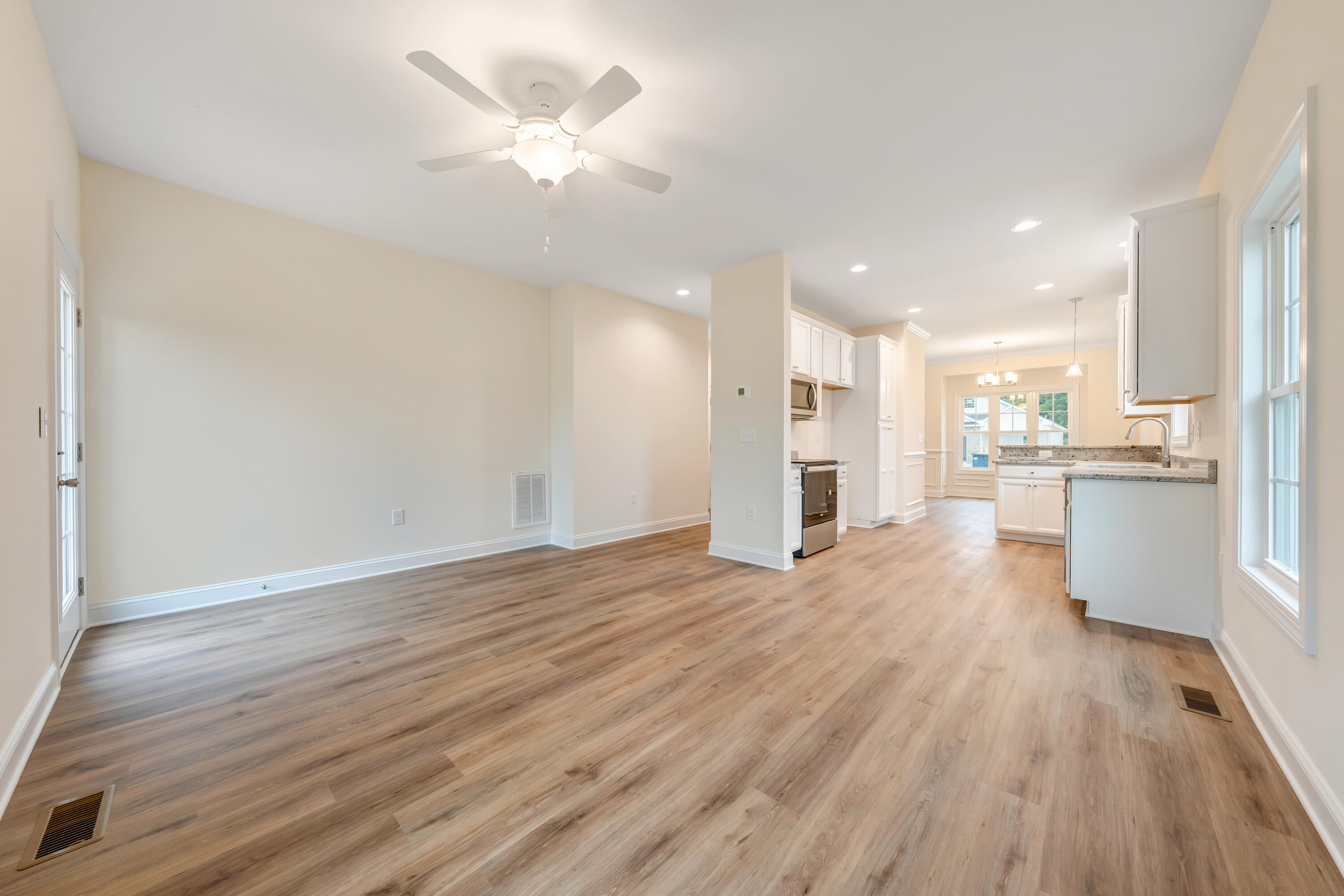114 Parker Ln, Salem, Virginia image 5