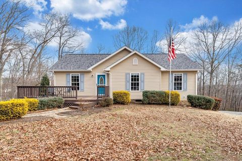 Homes For Sale - 97 Lakewood Acres Drive Dr<br/> Franklin County, Hardy, VA 24101