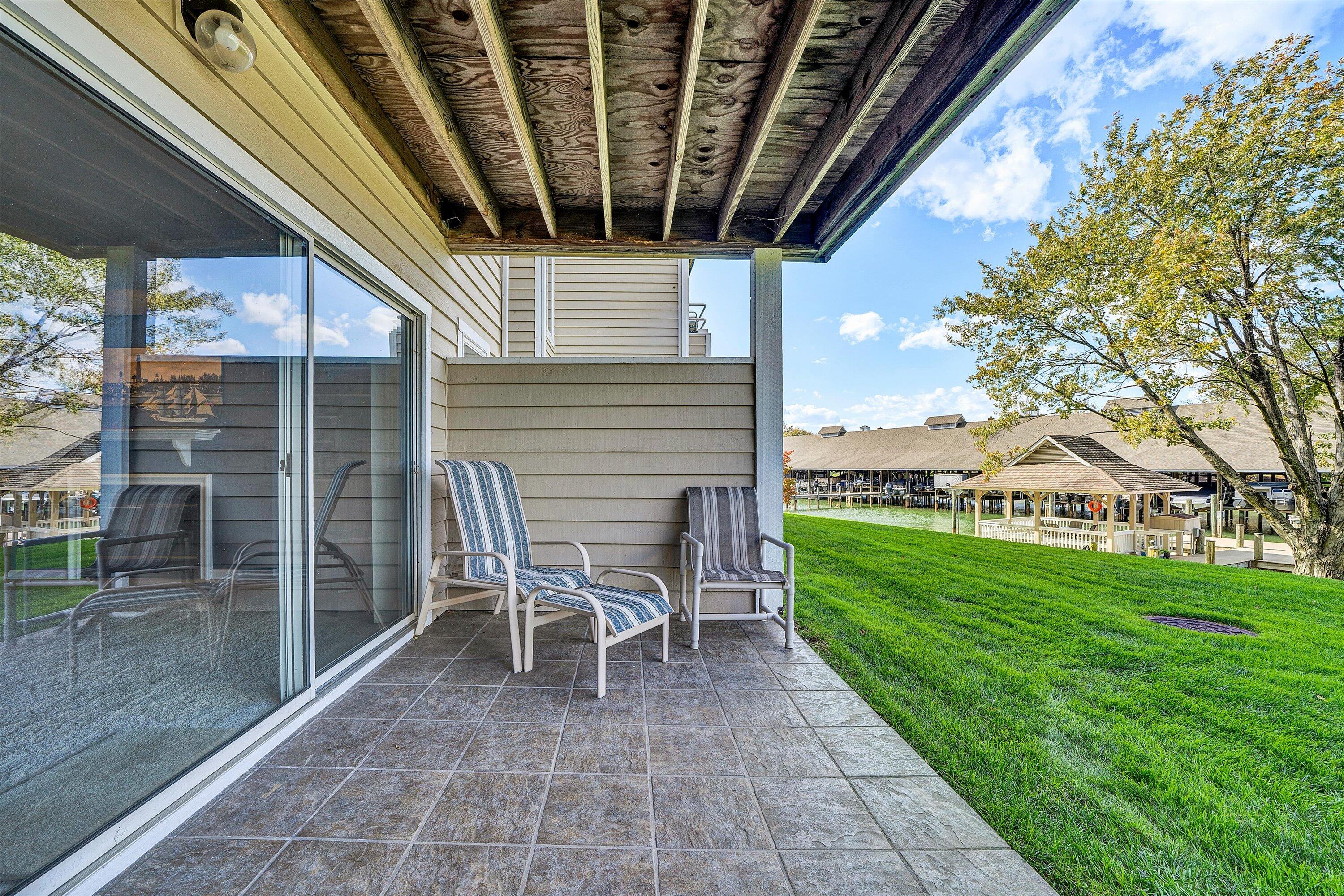 Penhook, Virginia 24137, United States, 2 Bedrooms Bedrooms, ,2 BathroomsBathrooms,Residential,Active,233136