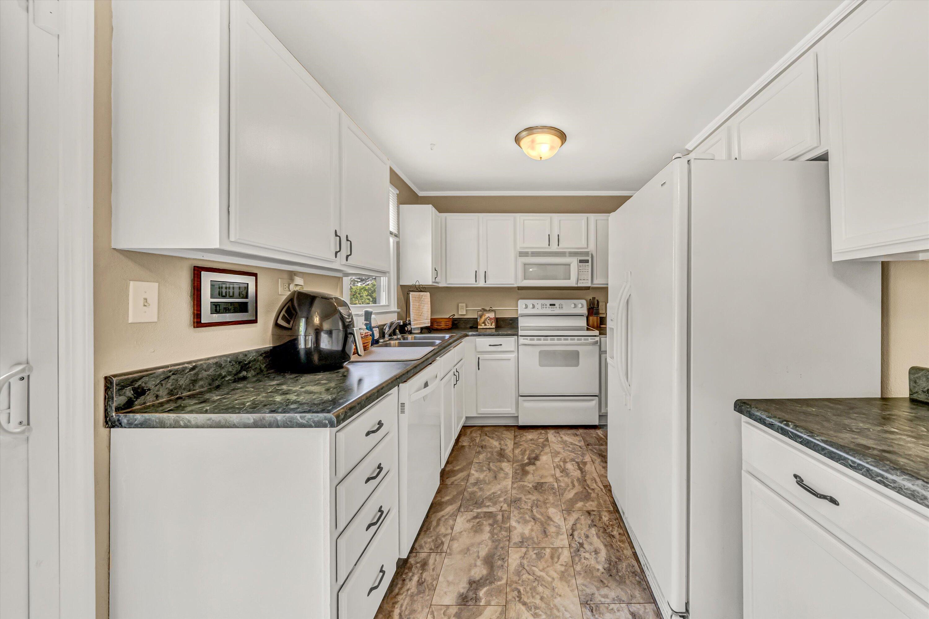 2515 Colonial Ave, Roanoke, Virginia image 7