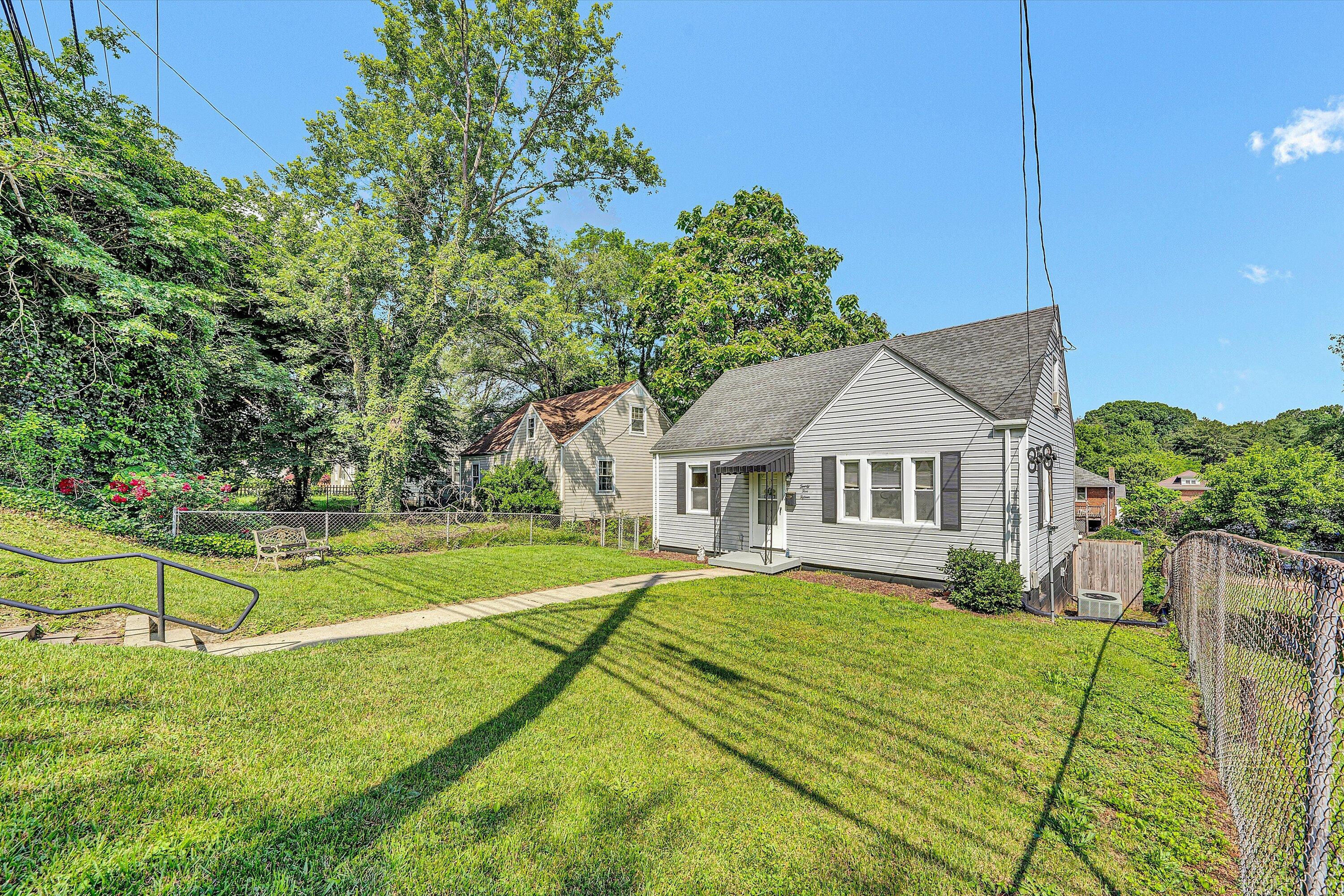 2515 Colonial Ave, Roanoke, Virginia image 32