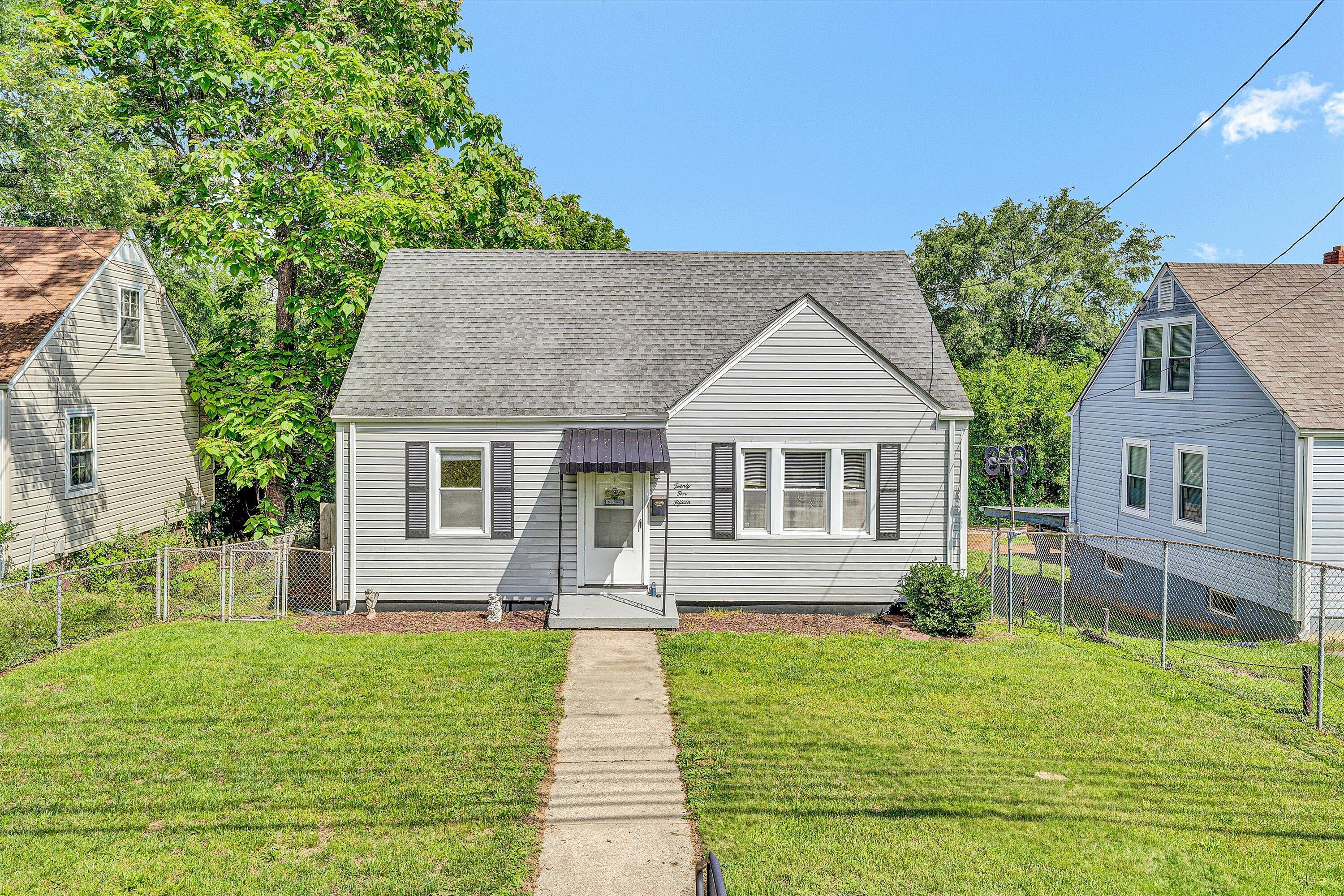 2515 Colonial Ave, Roanoke, Virginia image 2