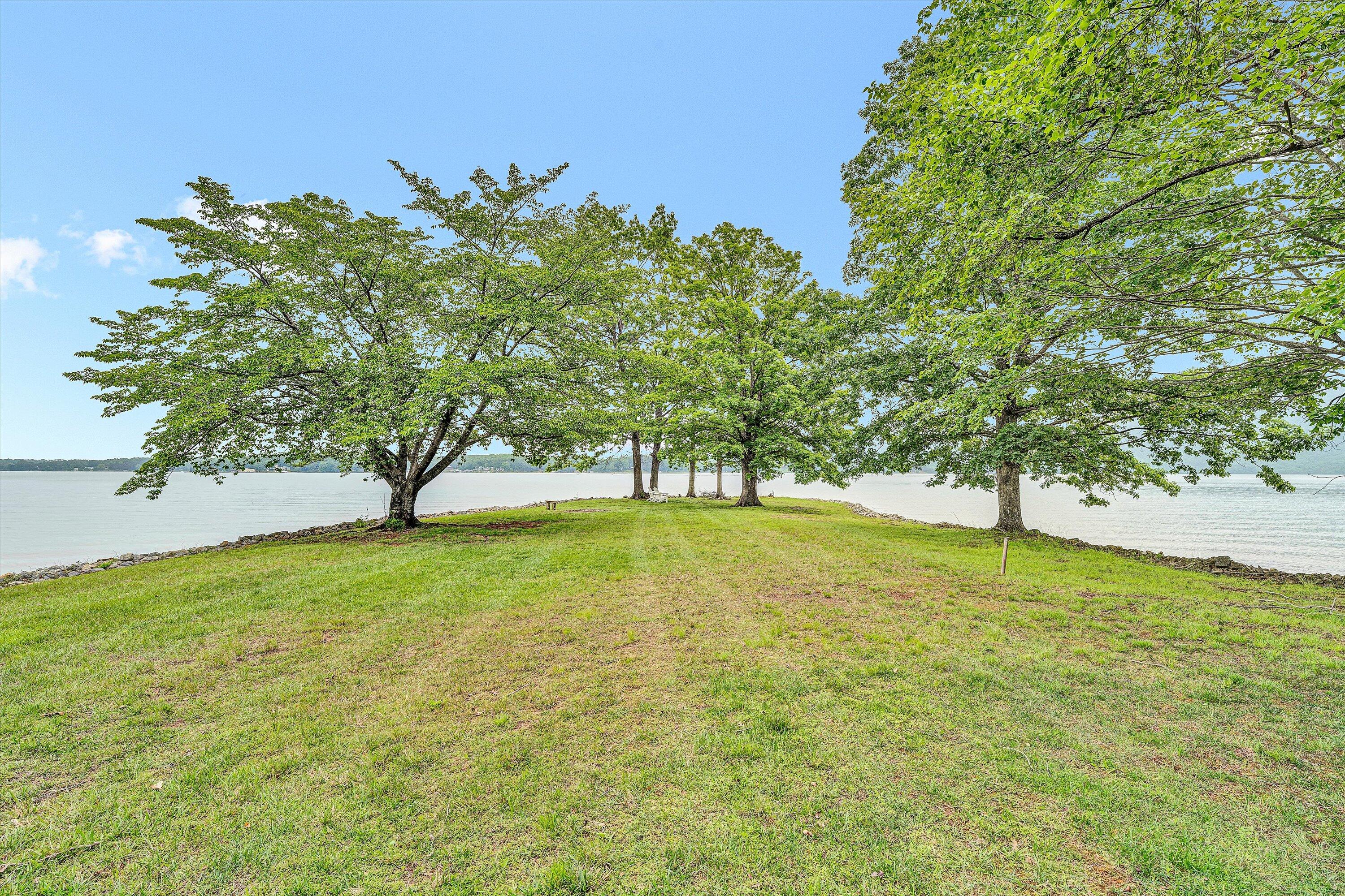 Huddleston, Virginia 24104, United States, 5 Bedrooms Bedrooms, ,4 BathroomsBathrooms,Residential,Active,134285