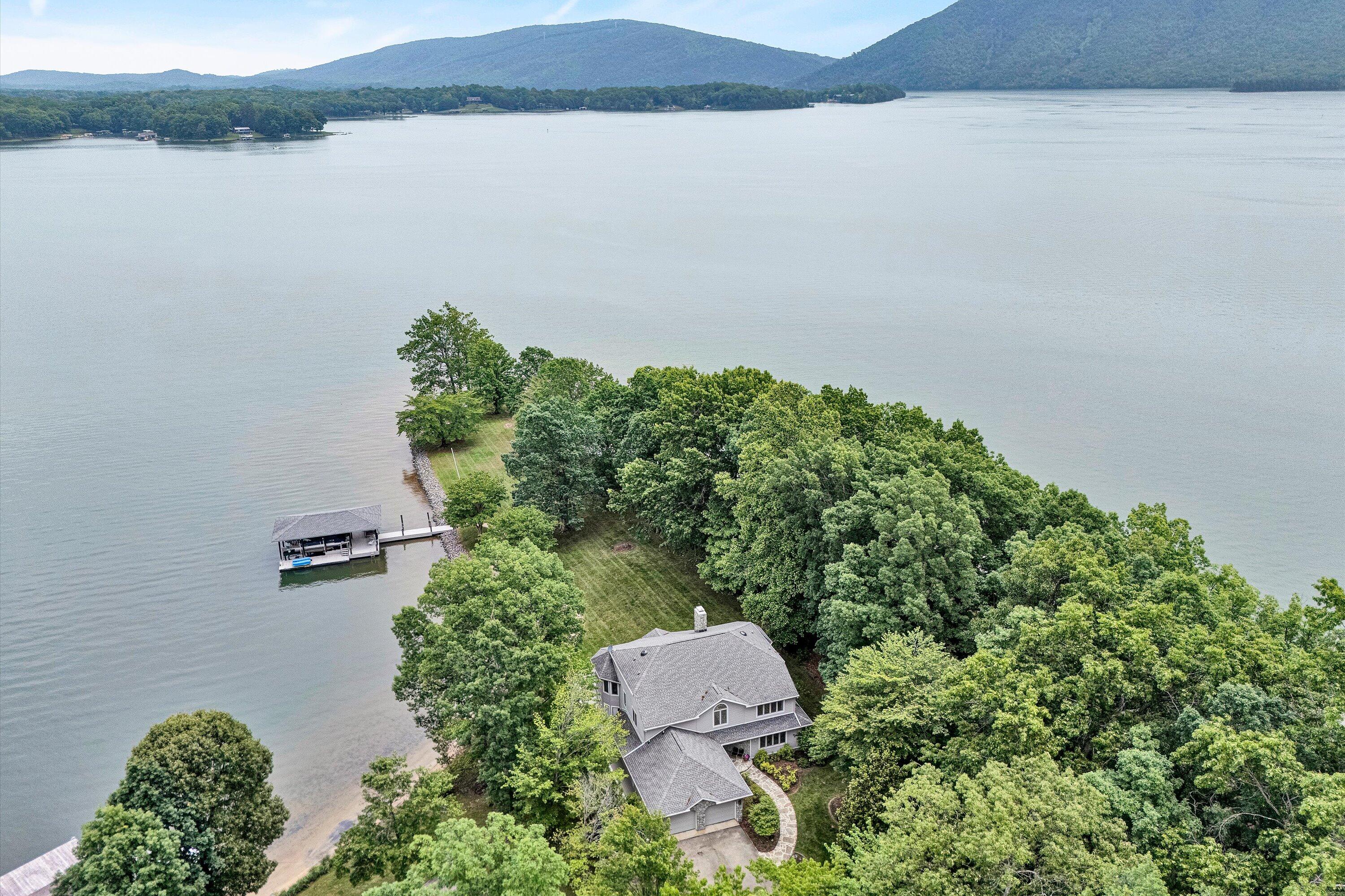 217 Anthony Home Rd, Huddleston, Virginia image 7