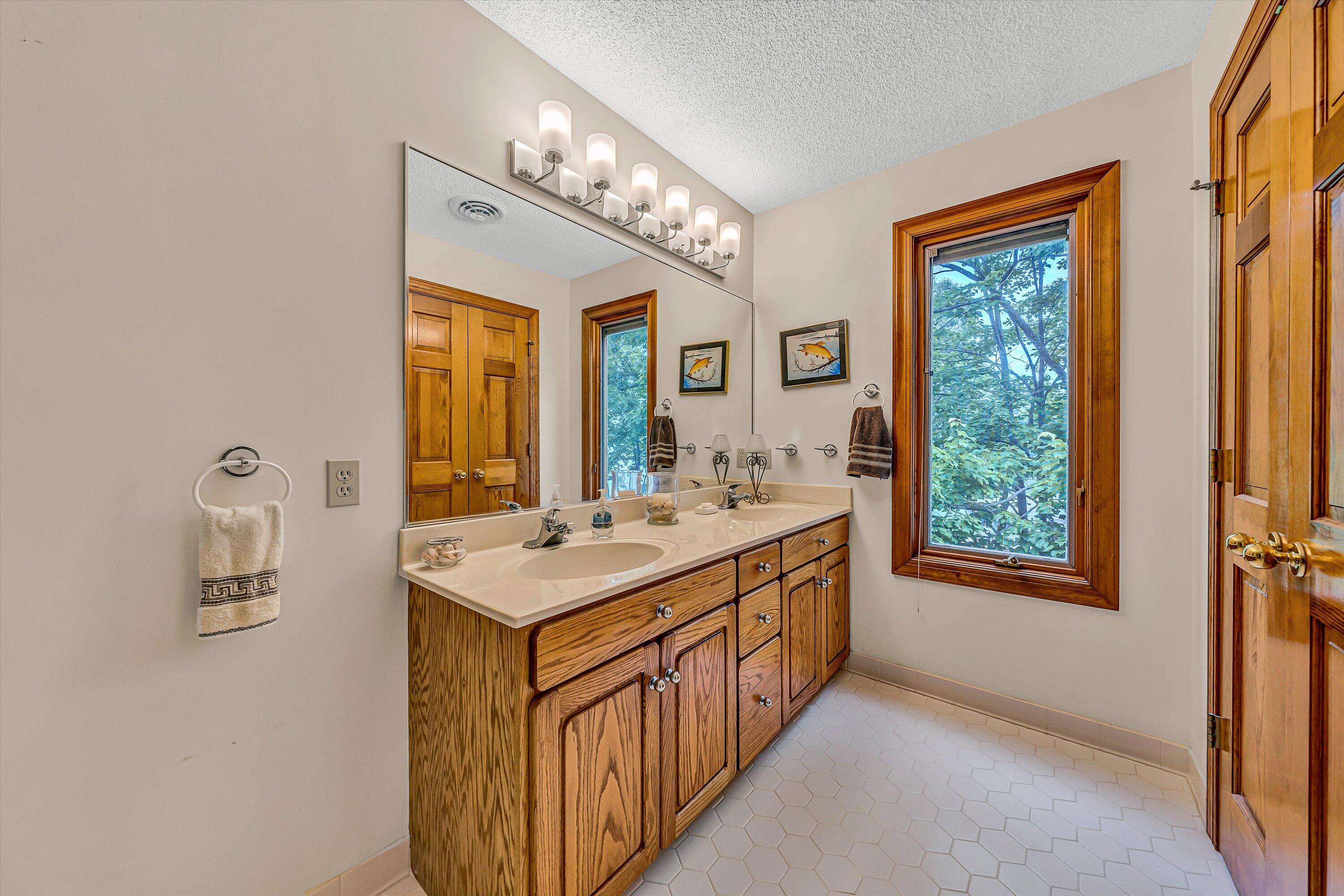 217 Anthony Home Rd, Huddleston, Virginia image 34