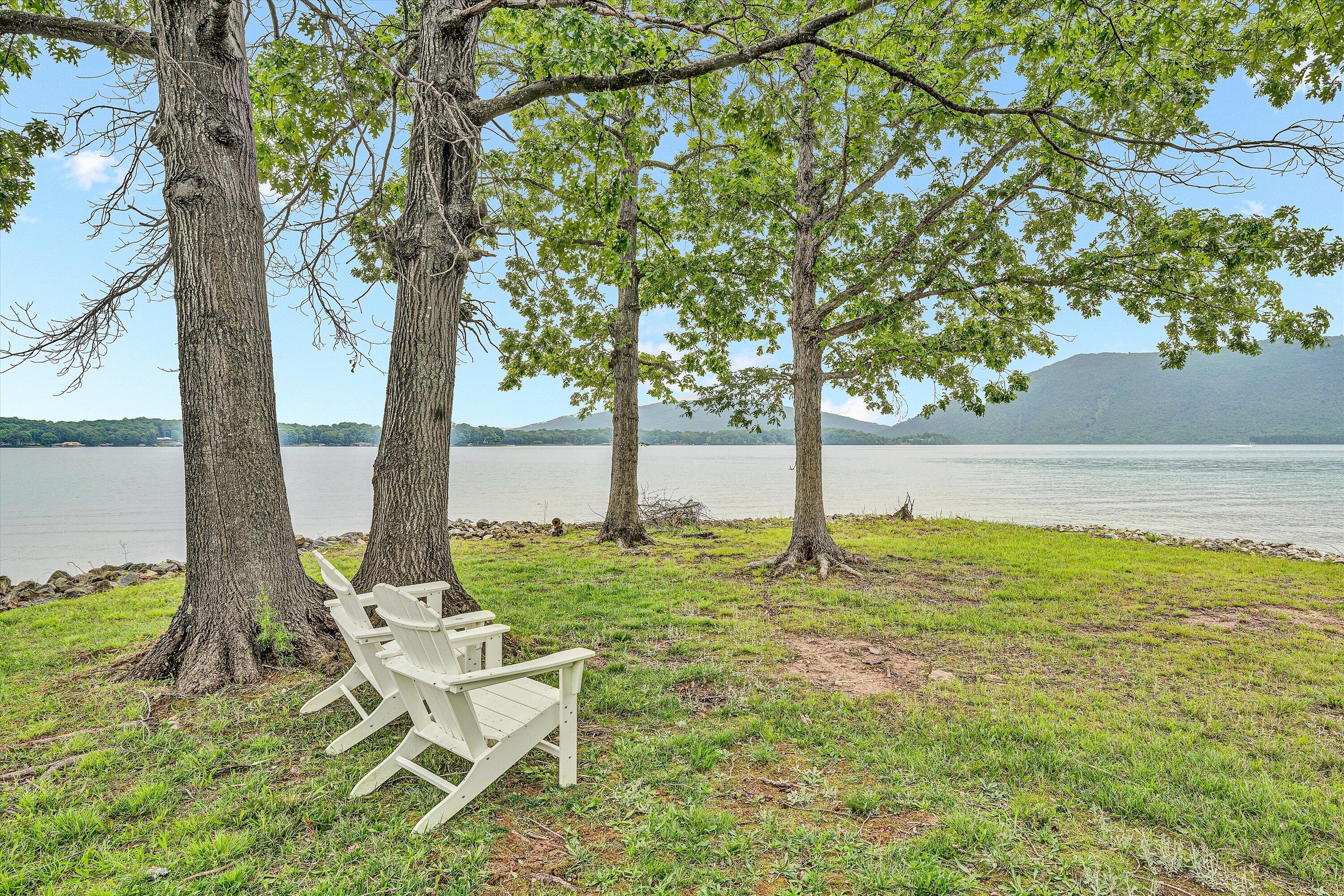 Huddleston, Virginia 24104, United States, 5 Bedrooms Bedrooms, ,4 BathroomsBathrooms,Residential,Active,134285