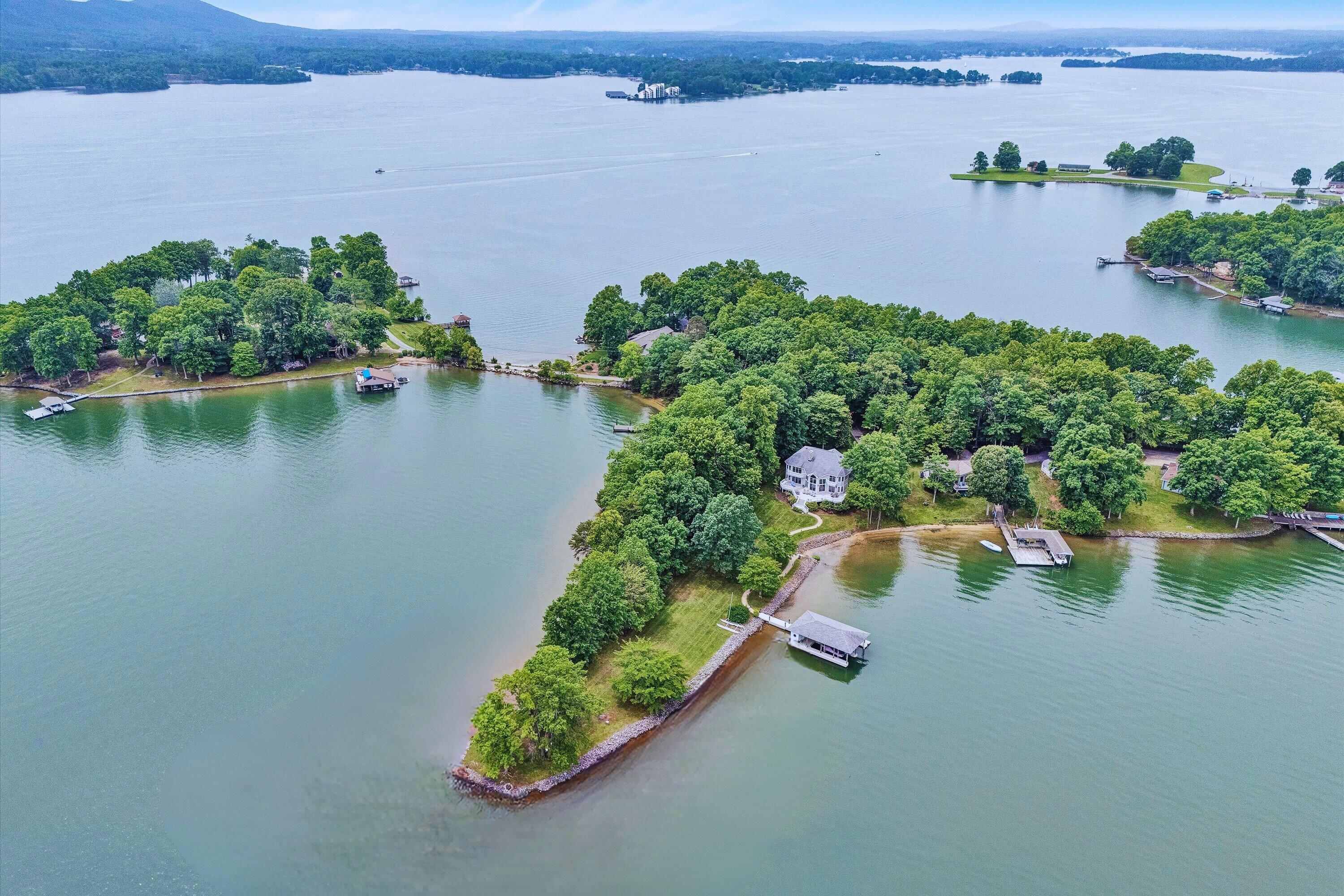 217 Anthony Home Rd, Huddleston, Virginia image 6