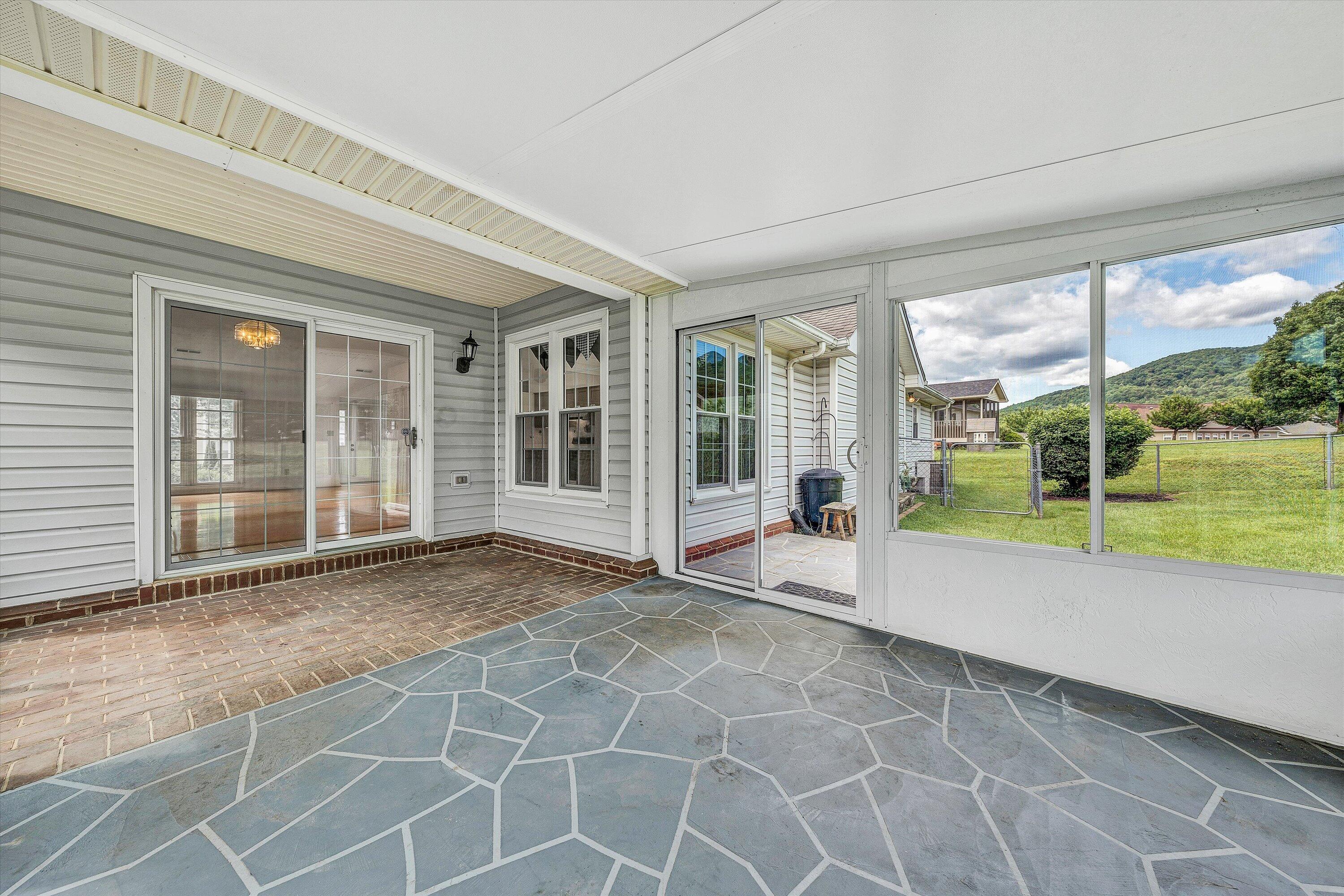 5561 Cider Mill Ct, Roanoke, Virginia image 13