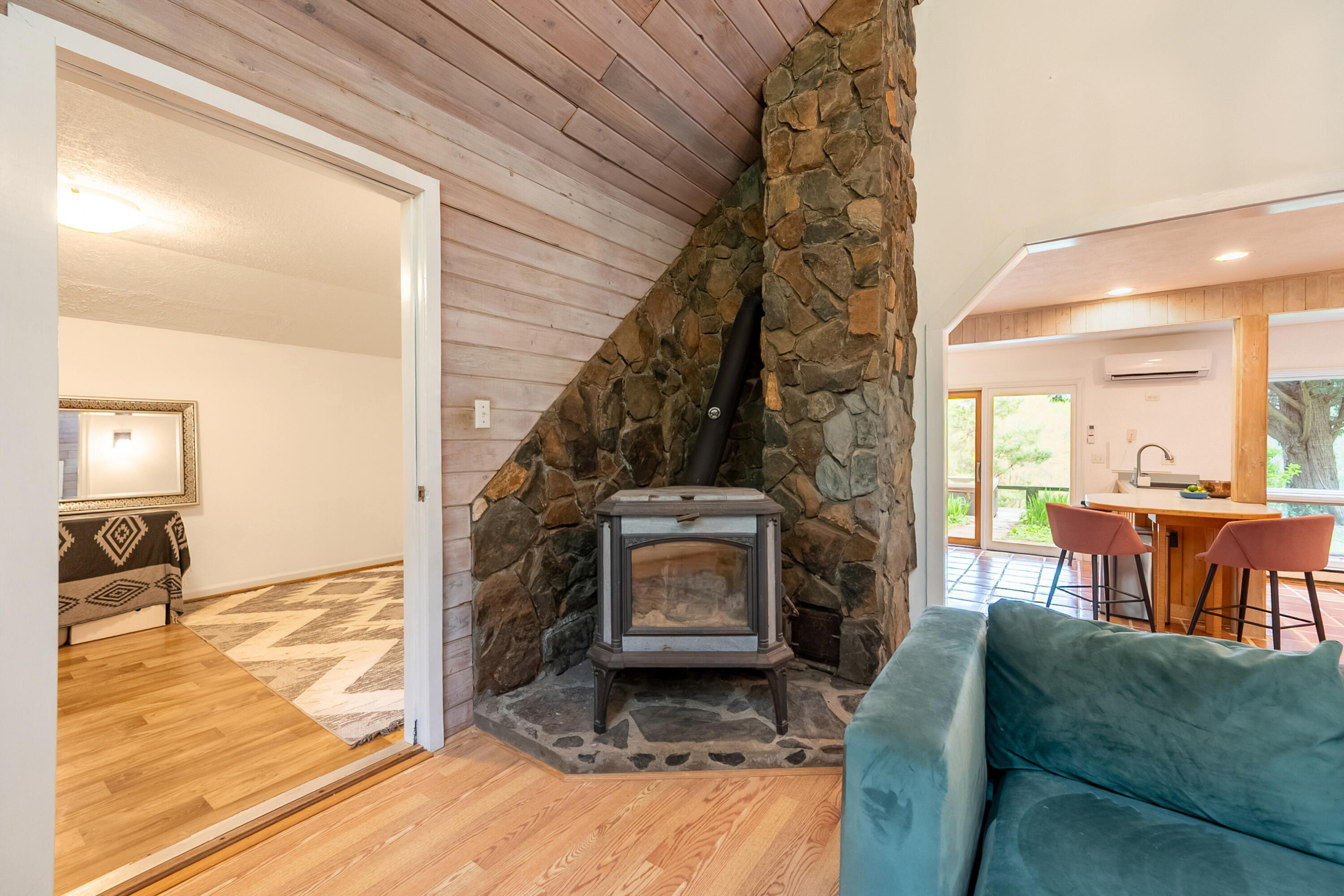 1053 Thomas Farm Rd, Floyd, Virginia image 11