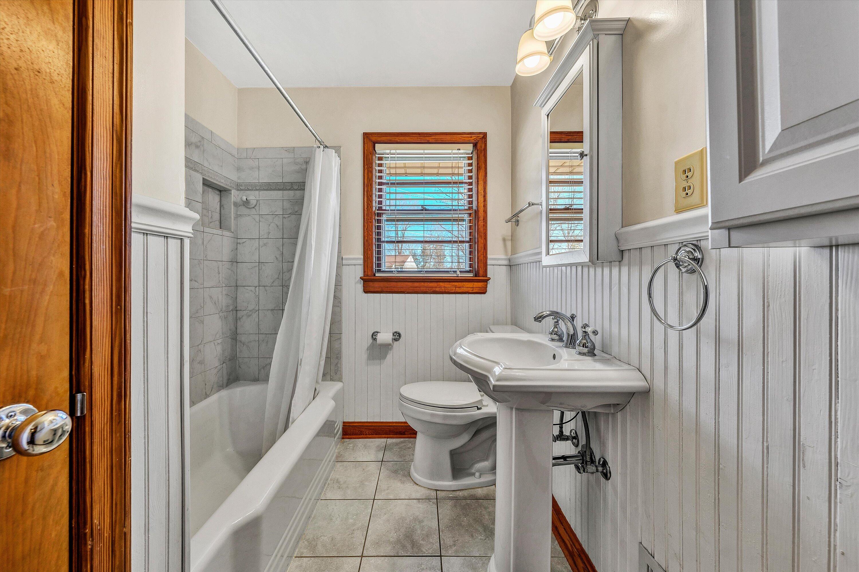 5254 Roselawn Rd, Roanoke, Virginia image 16