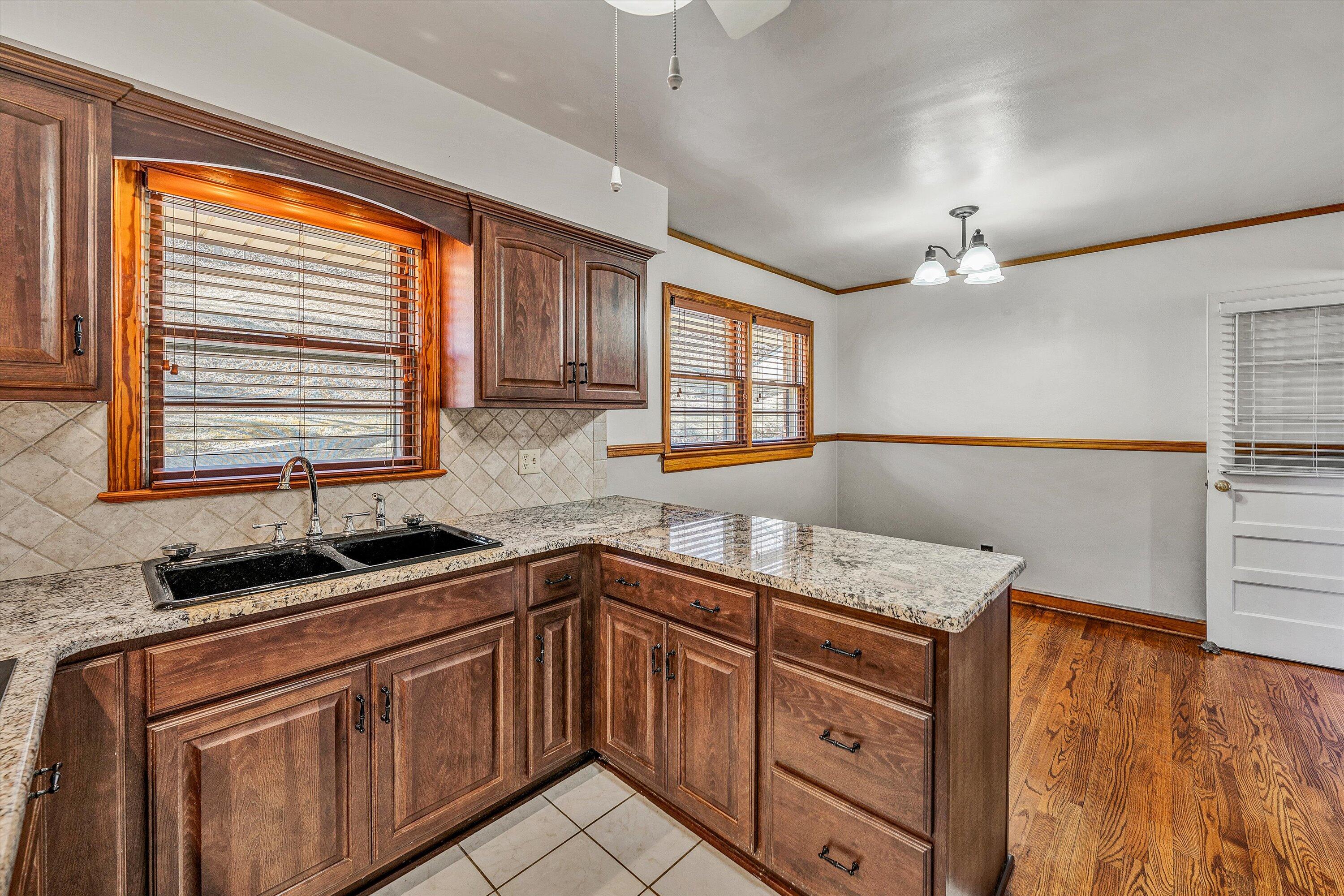 5254 Roselawn Rd, Roanoke, Virginia image 11