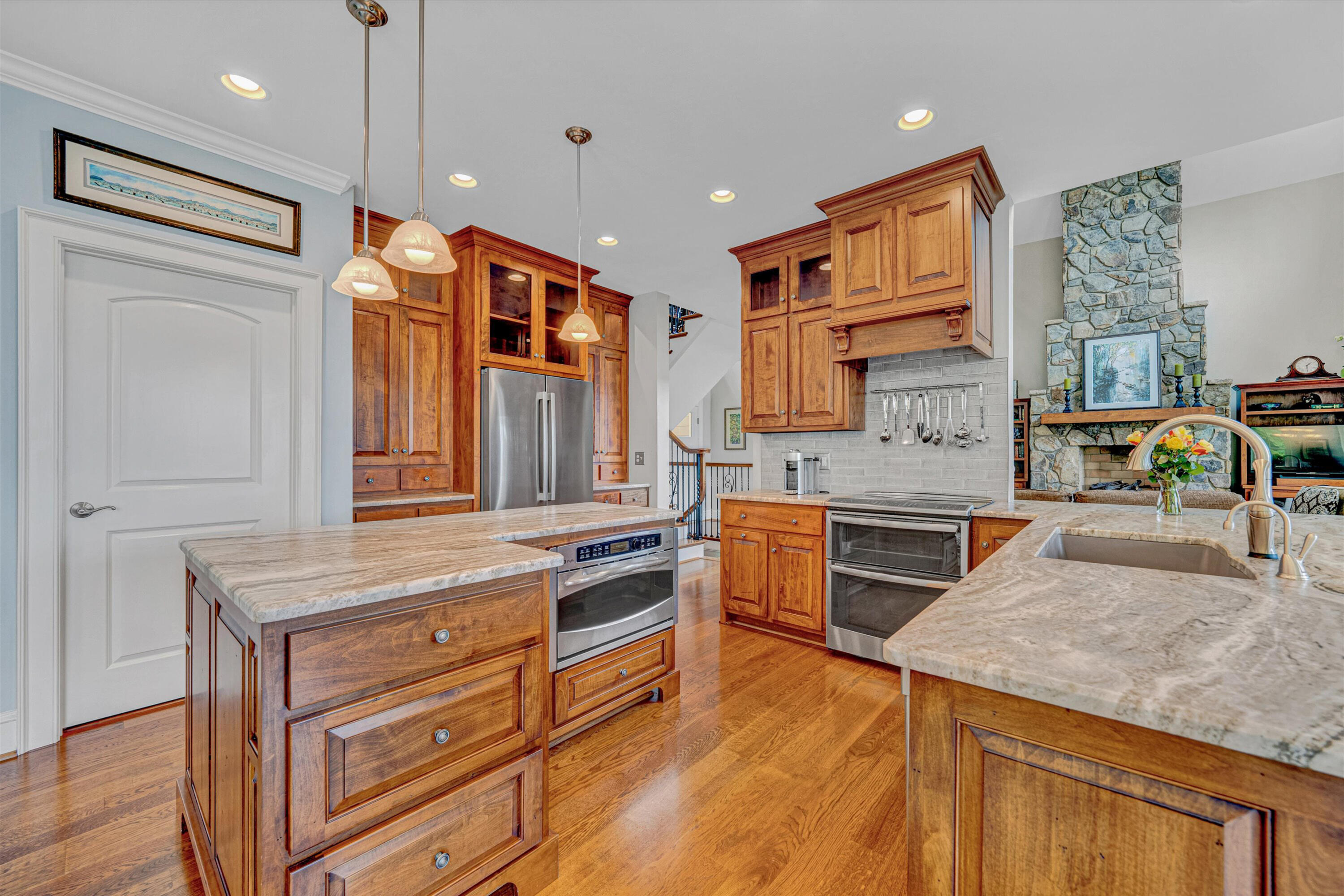 4342 Toddsbury Dr, Vinton, Virginia image 13
