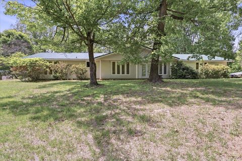 Homes For Sale - 306 Willowridge Dr<br/> Thaxton, VA 24174
