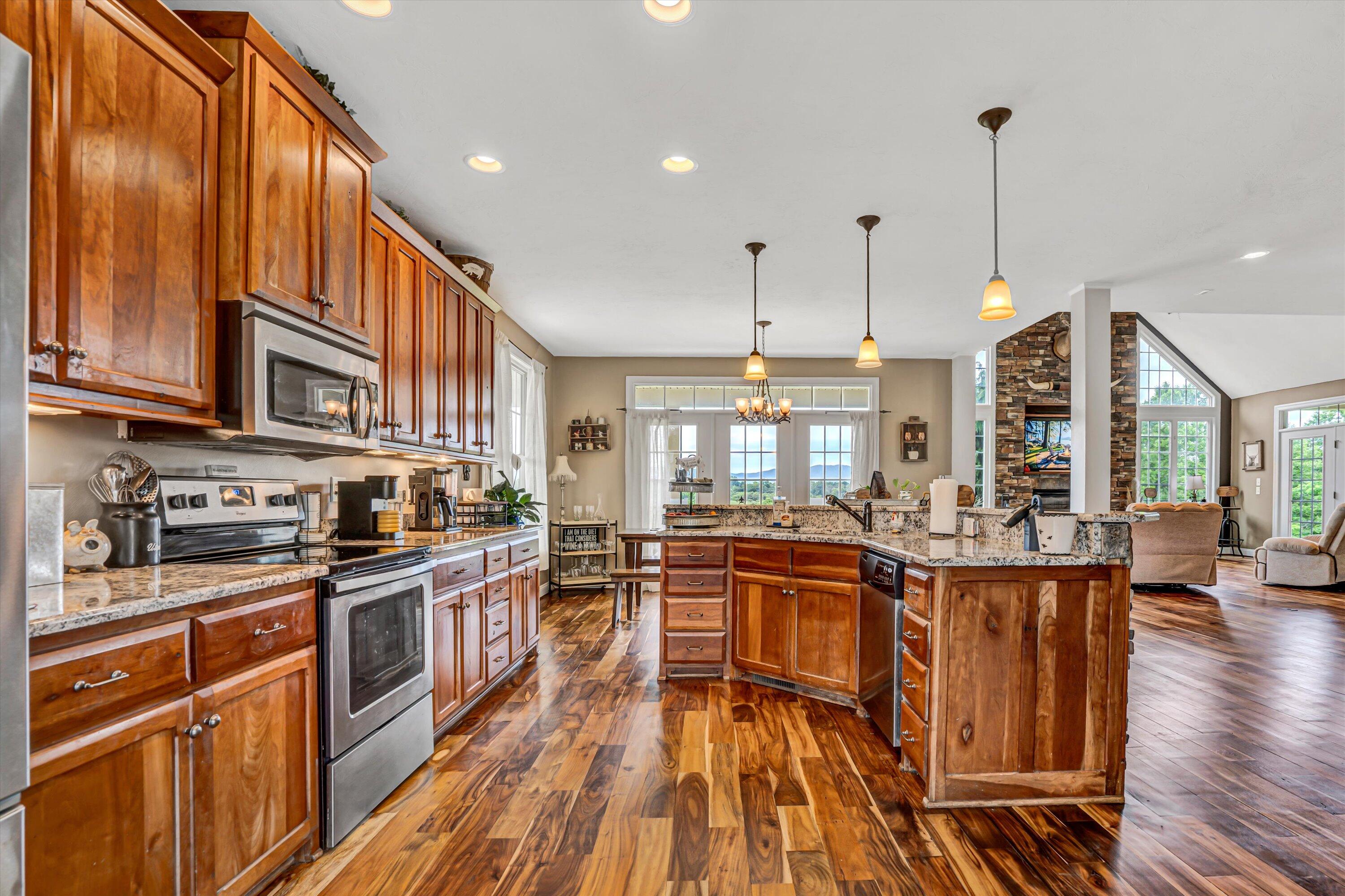 2311 Blacksburg Rd, Fincastle, Virginia image 22