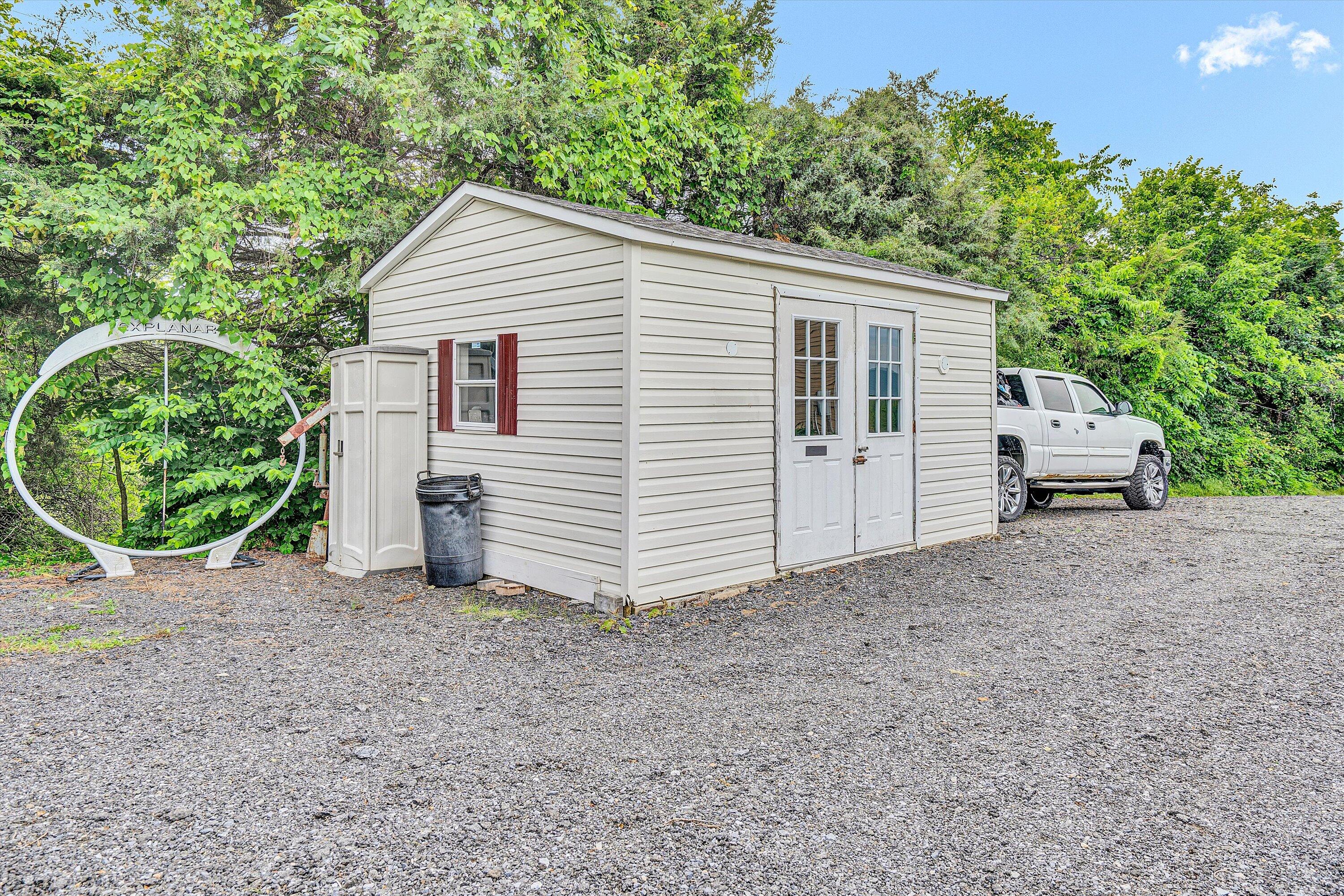 2311 Blacksburg Rd, Fincastle, Virginia image 7