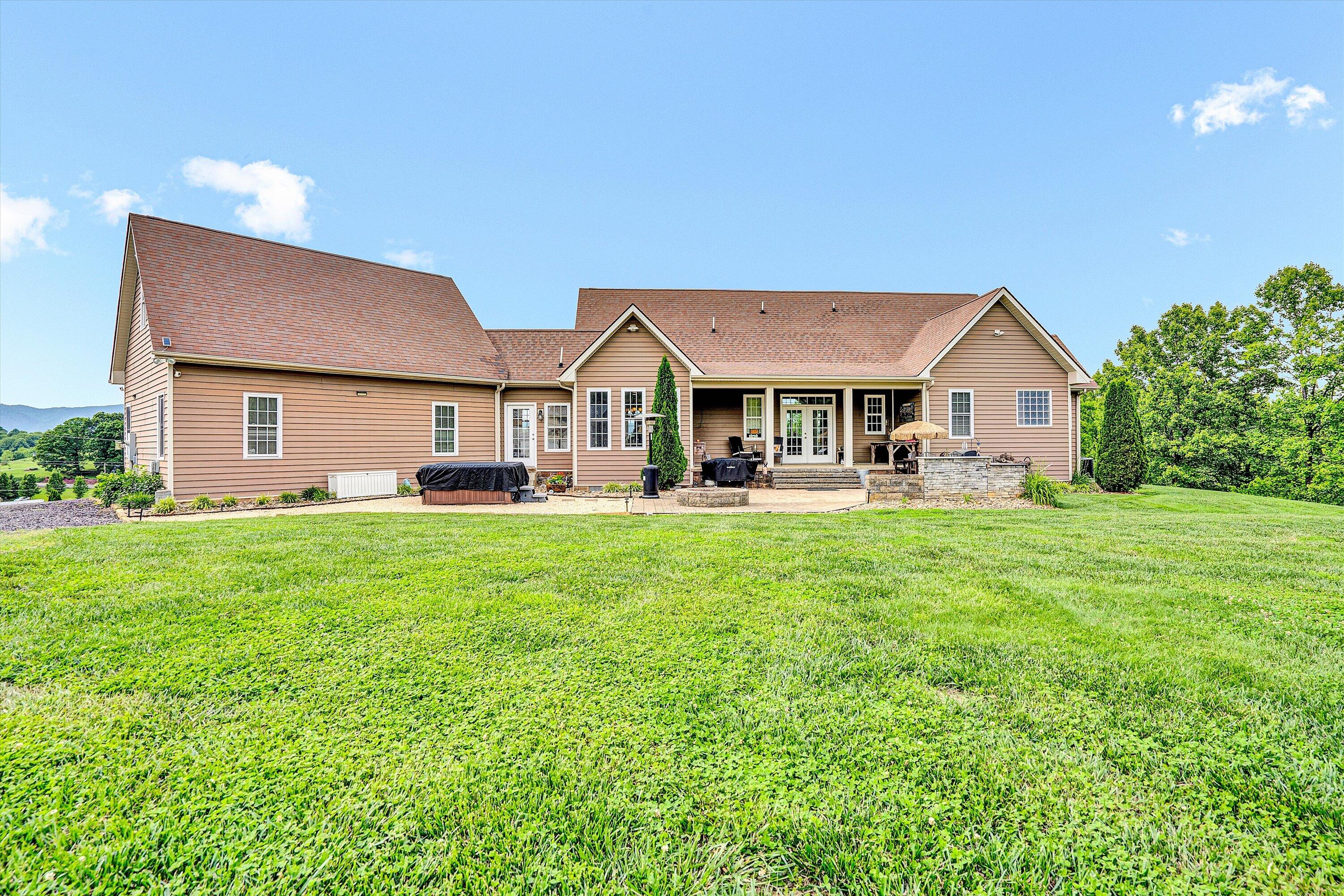 2311 Blacksburg Rd, Fincastle, Virginia image 8
