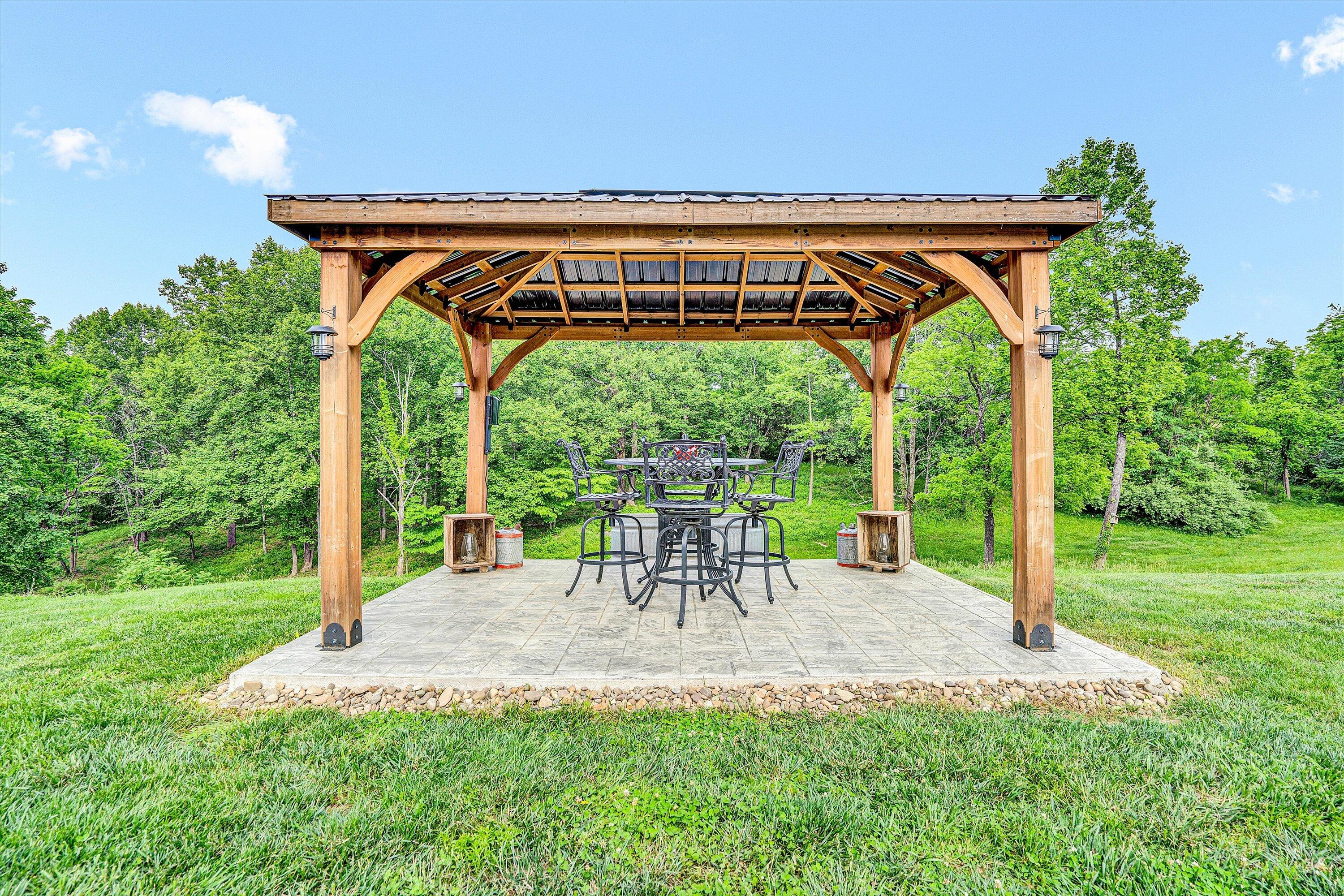 2311 Blacksburg Rd, Fincastle, Virginia image 9