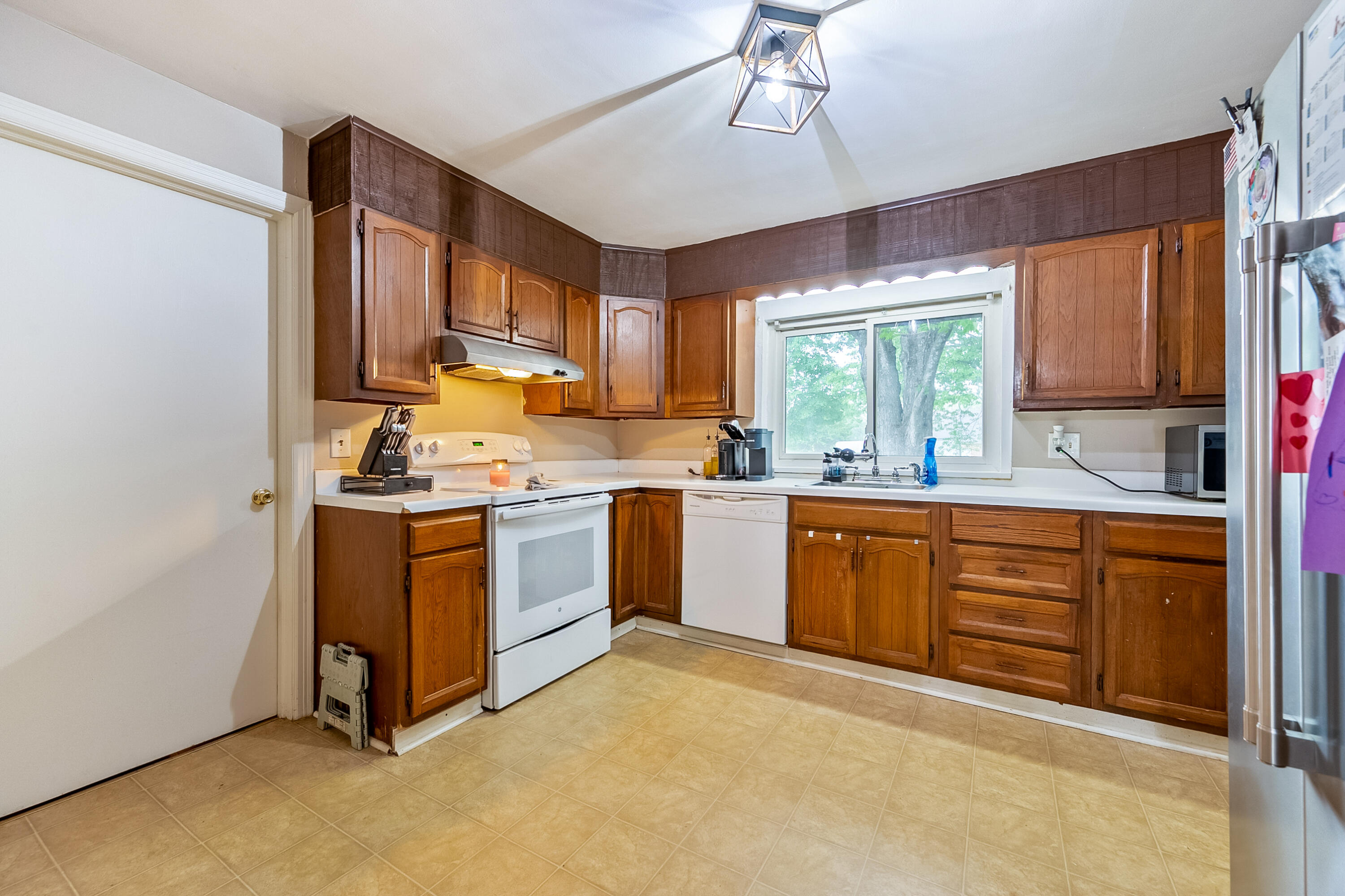 2535 Vancouver Dr, Roanoke, Virginia image 15