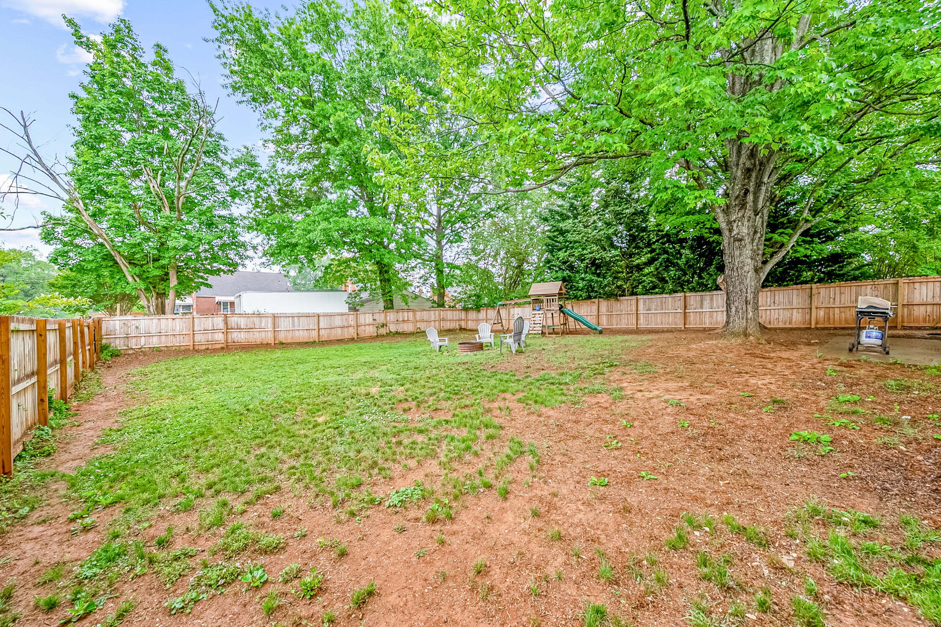 2535 Vancouver Dr, Roanoke, Virginia image 35