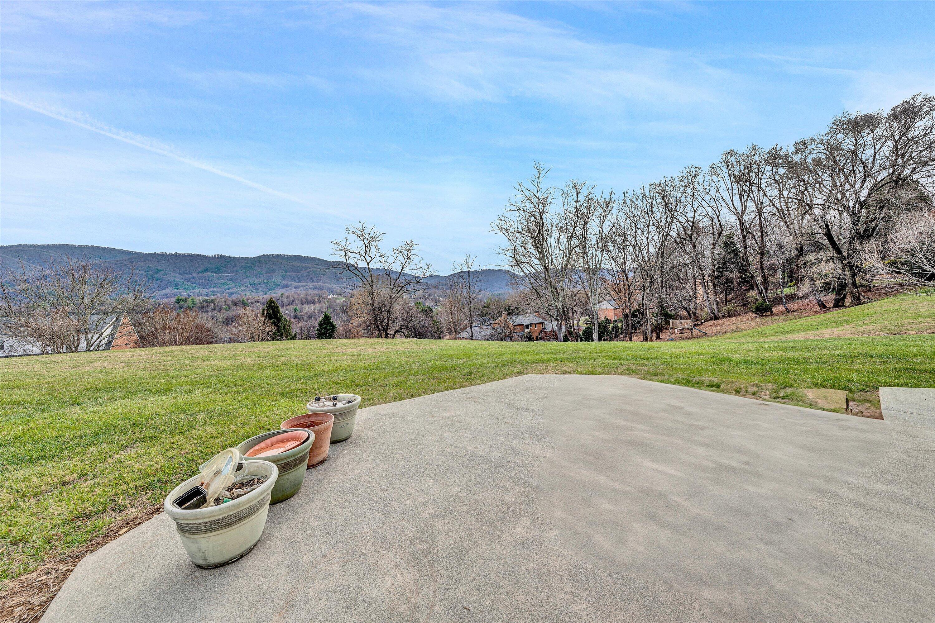 7090 Highfields Farm Trl, Roanoke, Ohio image 34