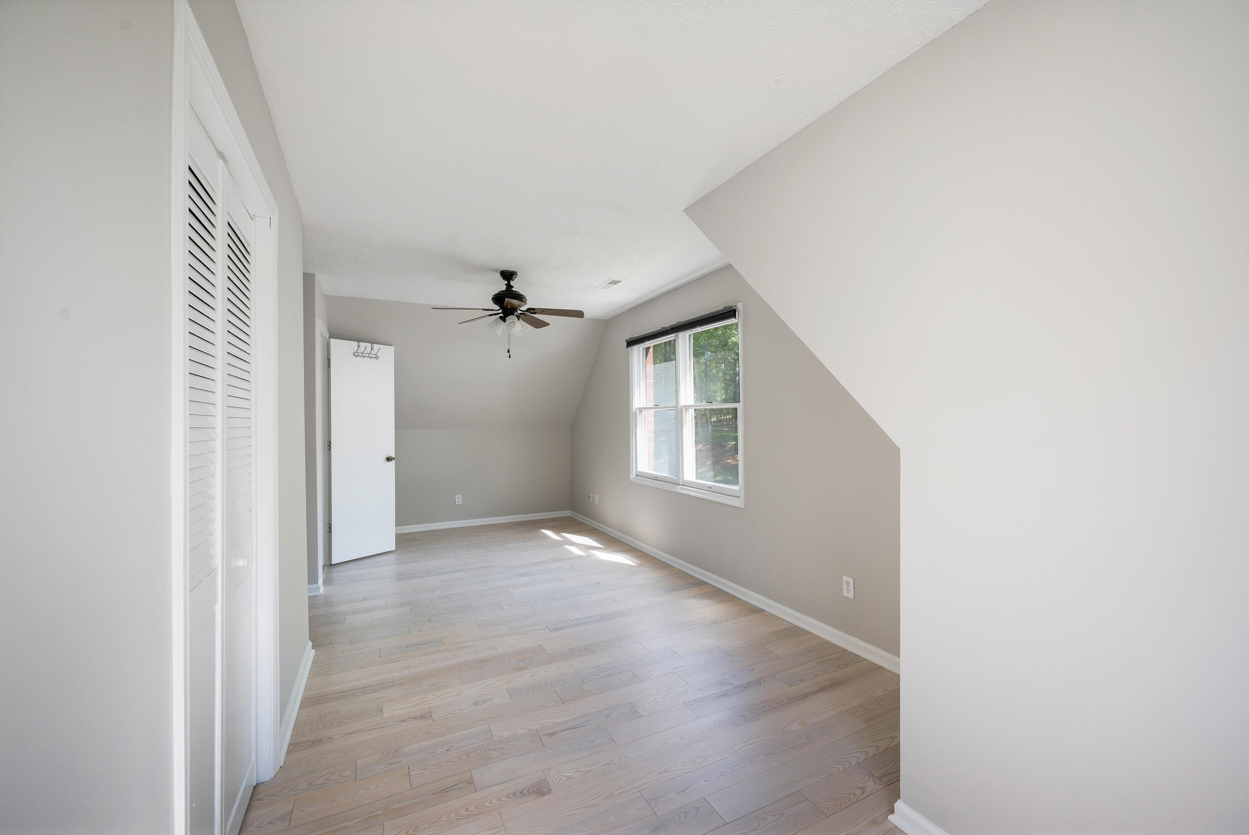 1132 Bancroft Ln, Goode, Ohio image 30