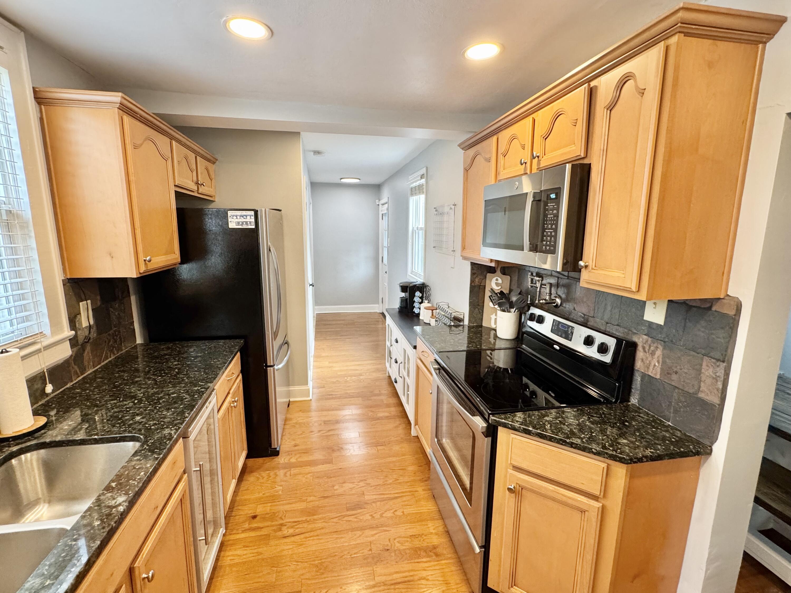 2436 Lofton Rd, Roanoke, Ohio image 9
