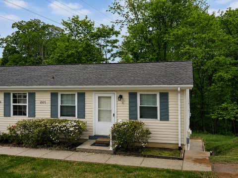 Homes For Rent - 1571 Blanton Ave #4<br/> Roanoke County, Roanoke, VA 24014