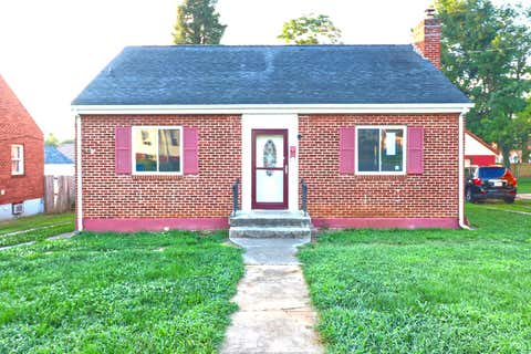 Homes For Sale - 2925 Ravenwood Ave<br/> Roanoke, VA 24012