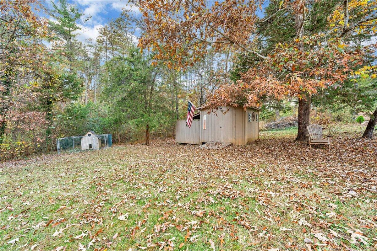 204 Raintree Ln, Boones Mill, Virginia image 38