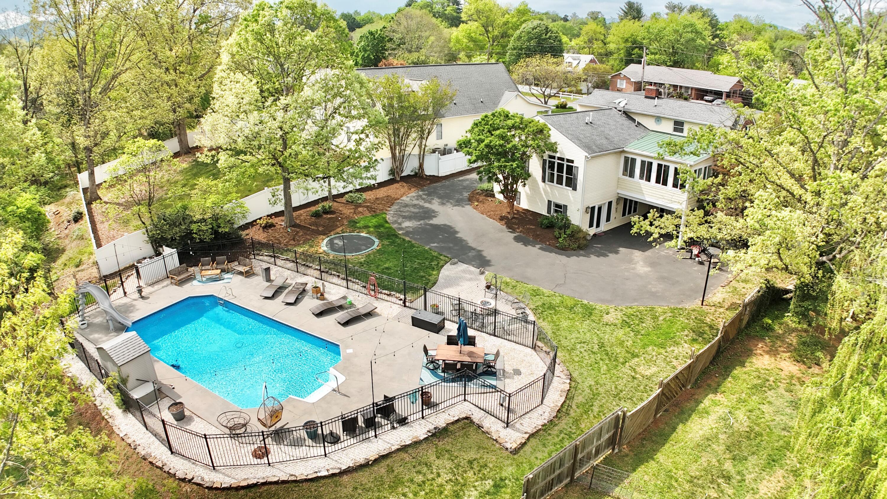 3466 Overbrook Dr, Roanoke, Virginia image 1