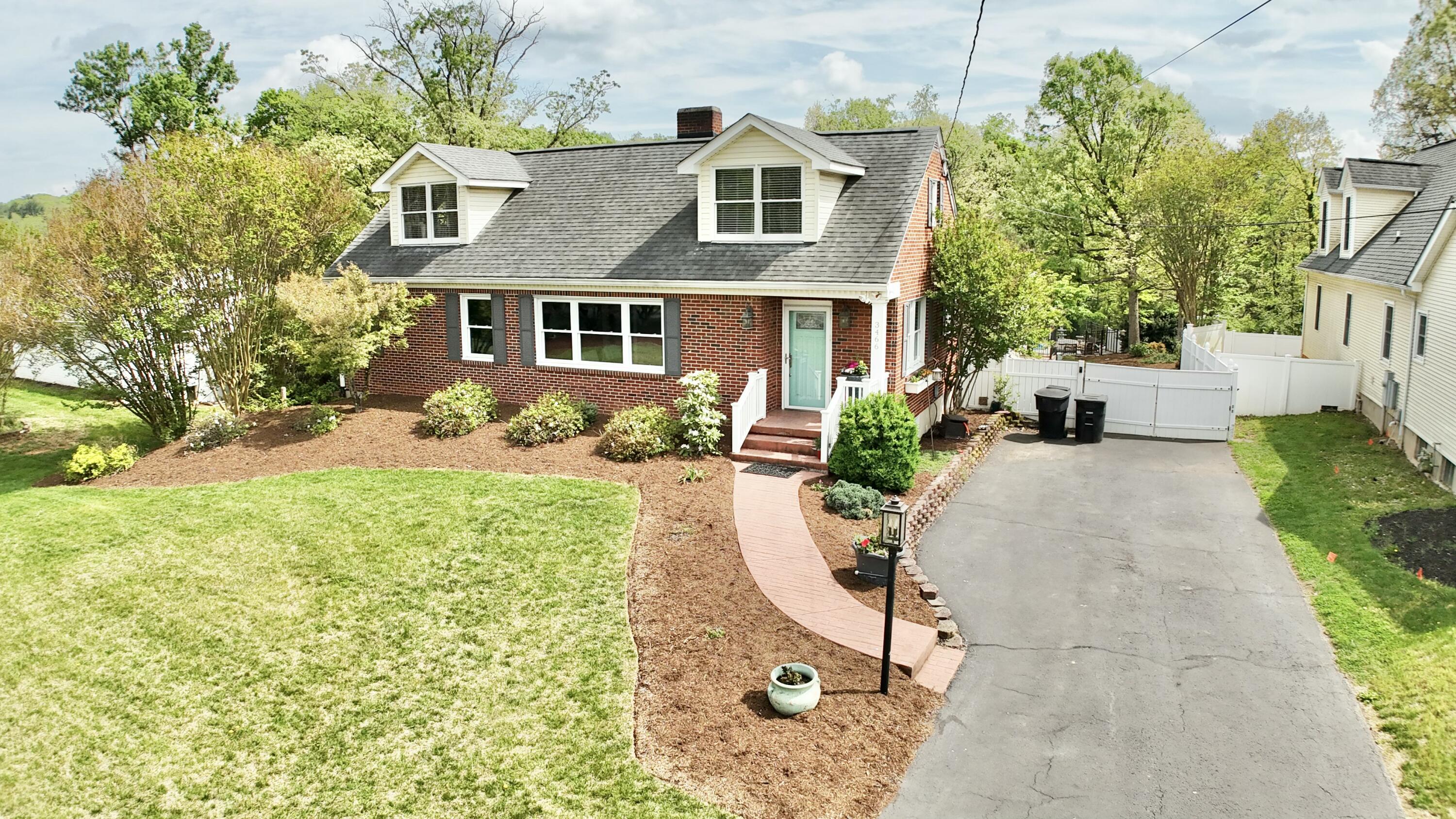 3466 Overbrook Dr, Roanoke, Virginia image 4