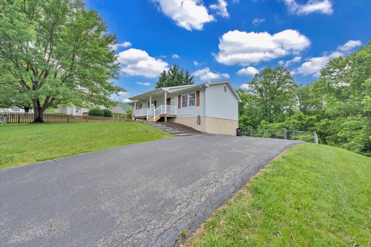 112 North Rome Dr, Roanoke, Virginia image 23