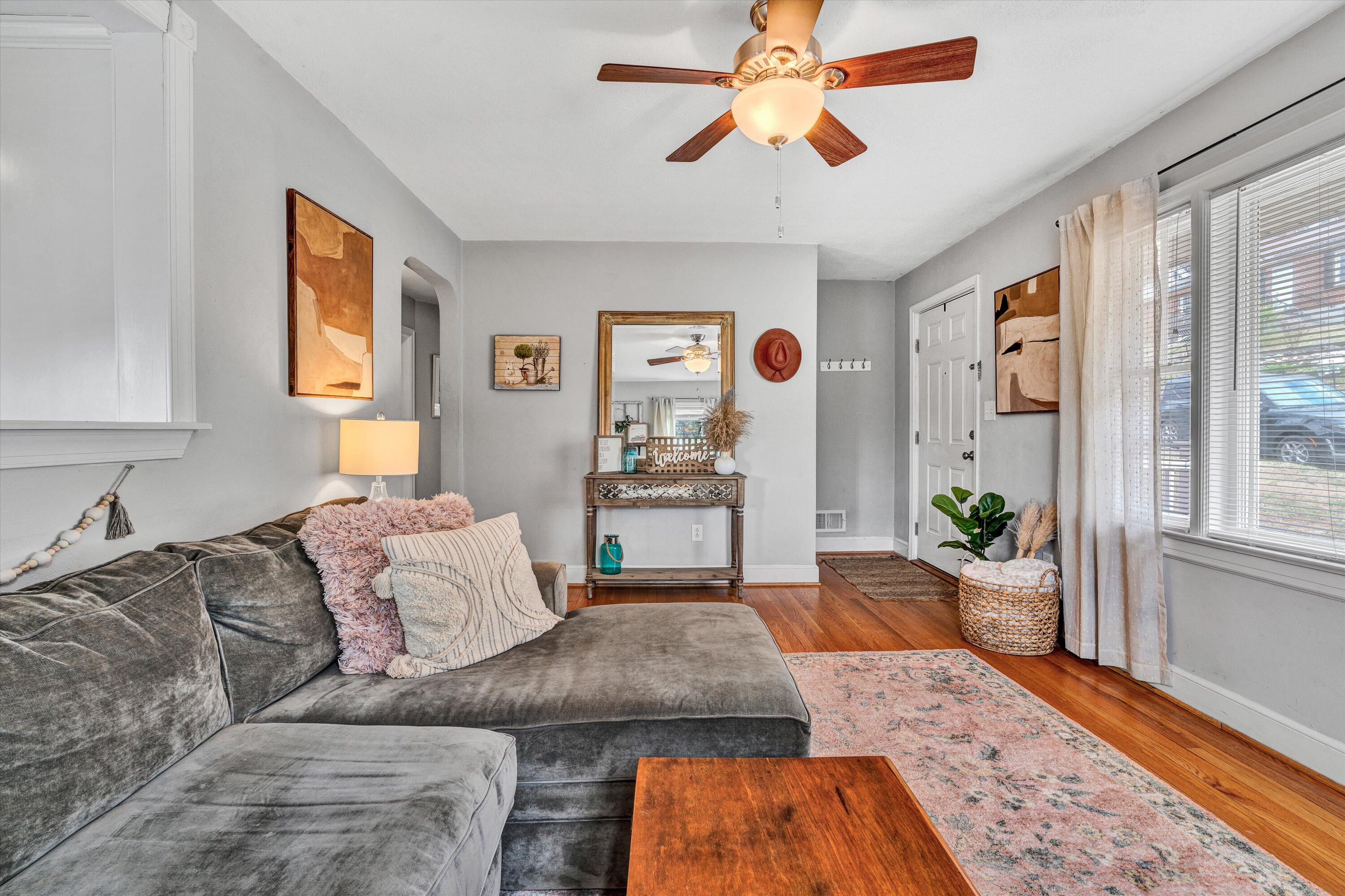2927 Hollowell Ave, Roanoke, Virginia image 5