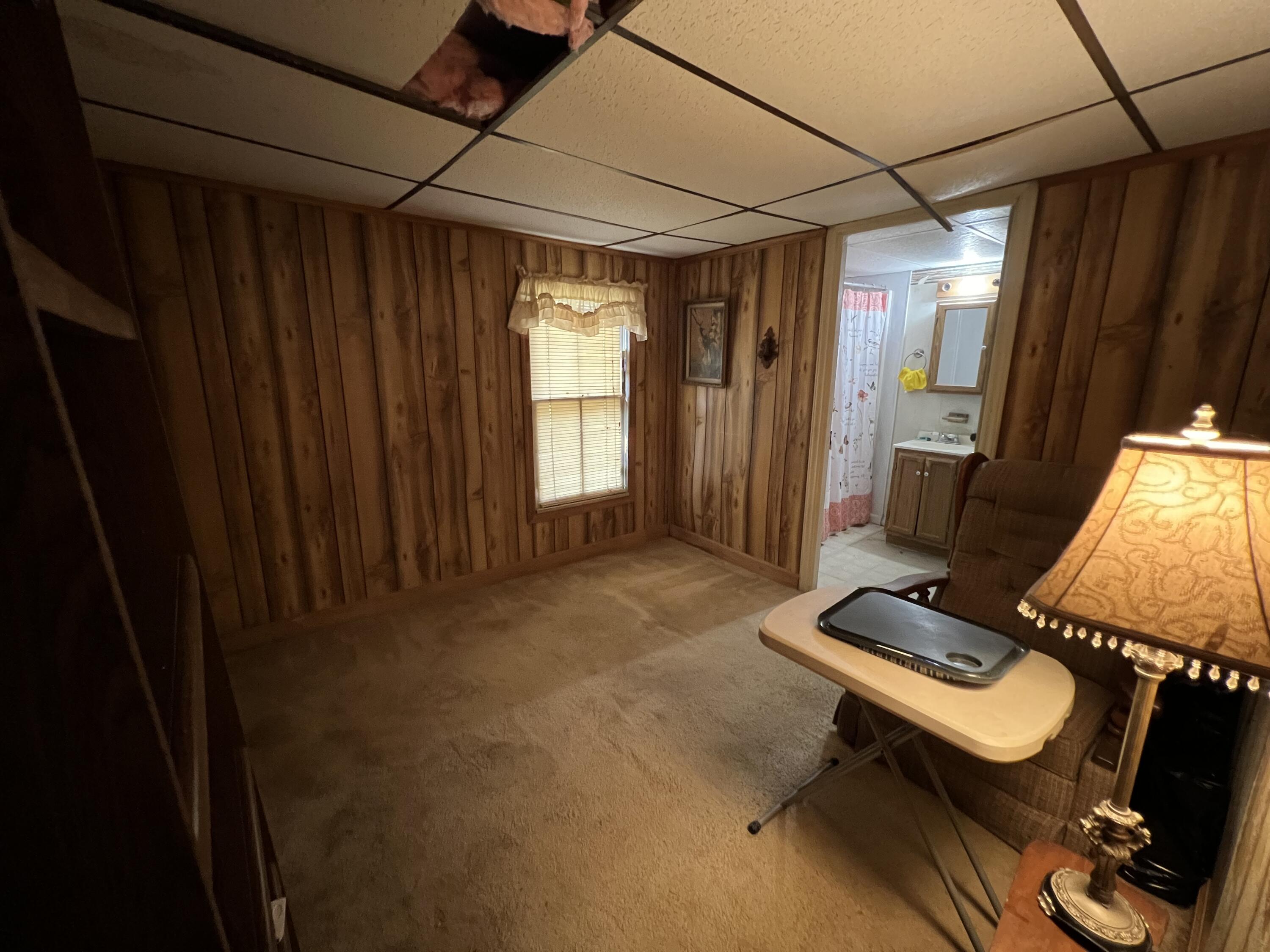 Roanoke, Virginia 24014, United States, 2 Bedrooms Bedrooms, ,1 BathroomBathrooms,Residential,Pending,40498