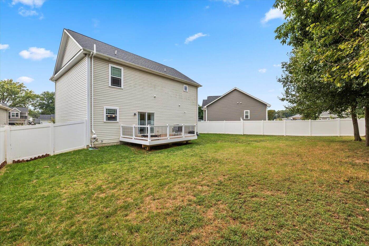 Fredricksburg, Virginia 22405, United States, 3 Bedrooms Bedrooms, ,3 BathroomsBathrooms,Residential,Active,228418