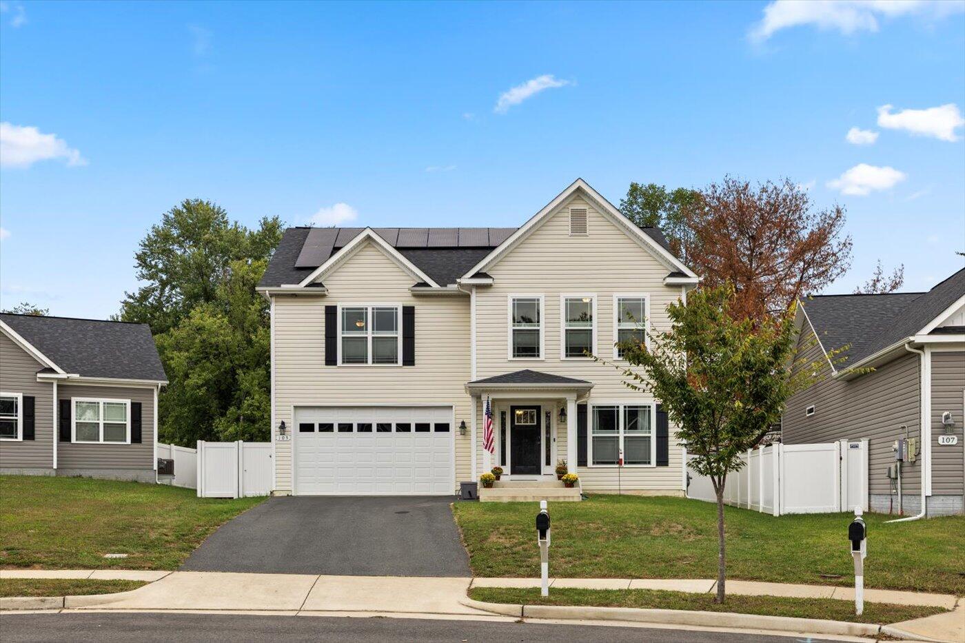 Fredricksburg, Virginia 22405, United States, 3 Bedrooms Bedrooms, ,3 BathroomsBathrooms,Residential,Active,228418