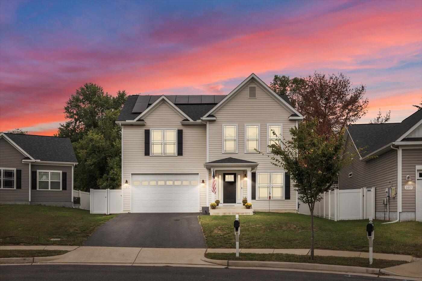 Fredricksburg, Virginia 22405, United States, 3 Bedrooms Bedrooms, ,3 BathroomsBathrooms,Residential,Active,228418