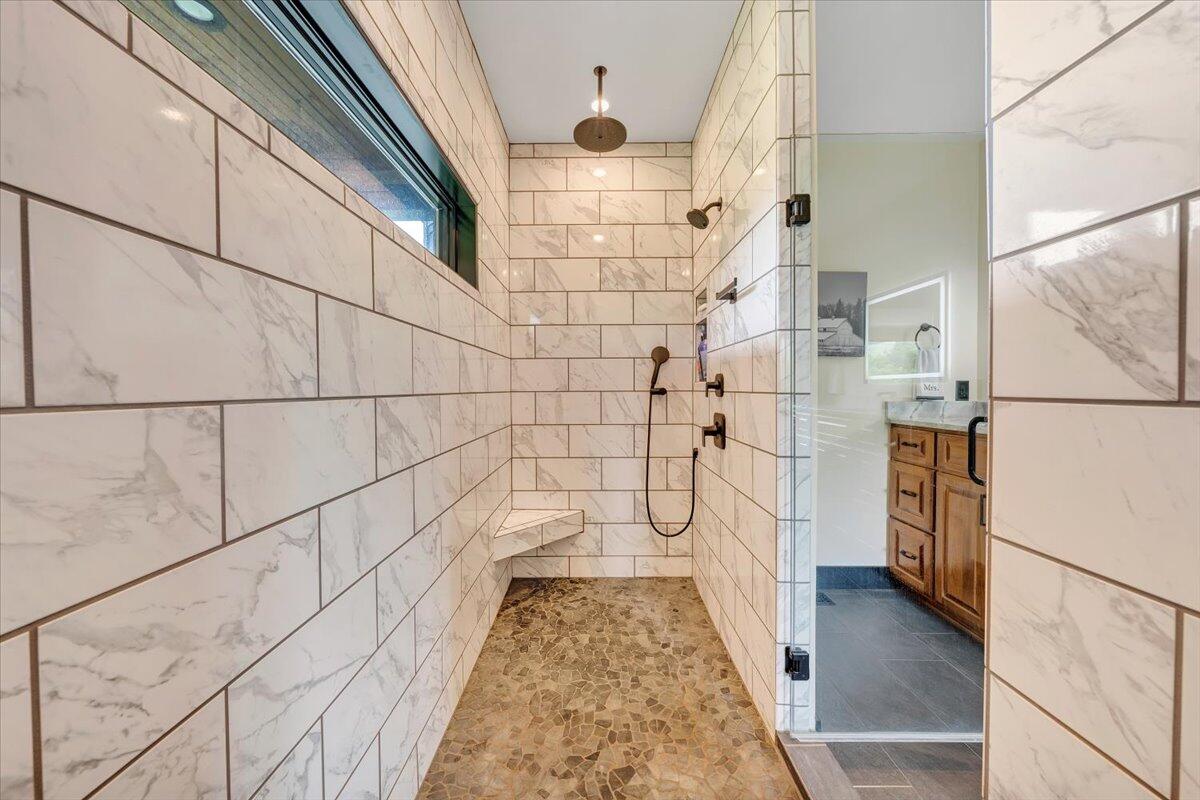 699 Hendrickson Rd, Pembroke, Virginia image 32