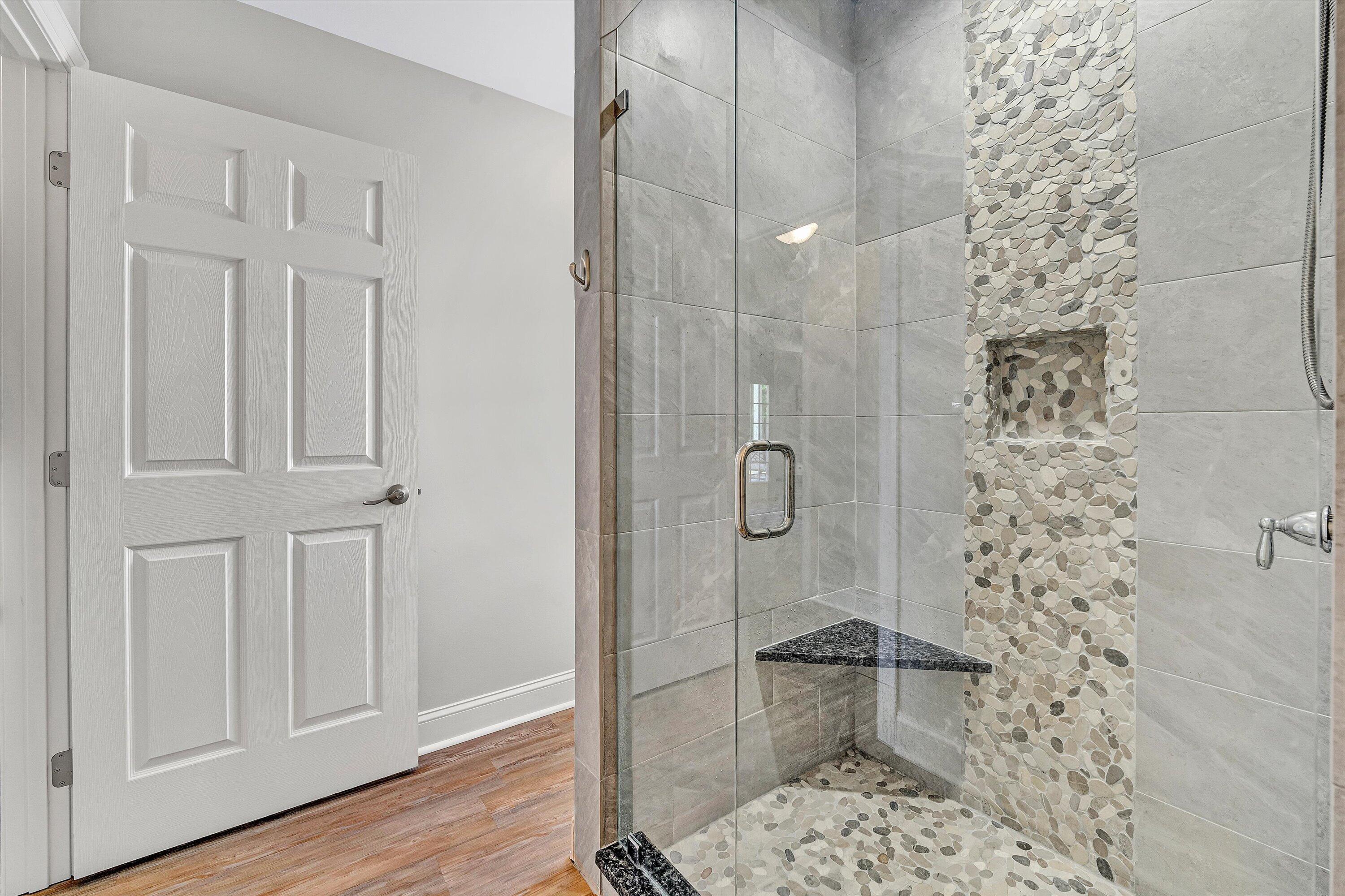 Moneta, Virginia, 24121, United States, 3 Bedrooms Bedrooms, ,3 BathroomsBathrooms,Residential,Active,2044179