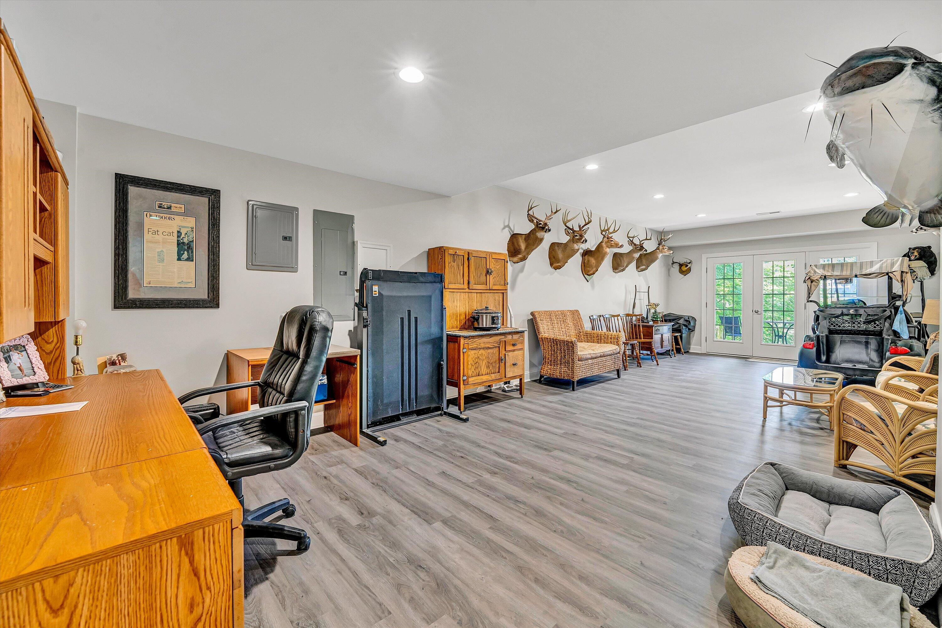 Moneta, Virginia, 24121, United States, 3 Bedrooms Bedrooms, ,3 BathroomsBathrooms,Residential,Active,2044179