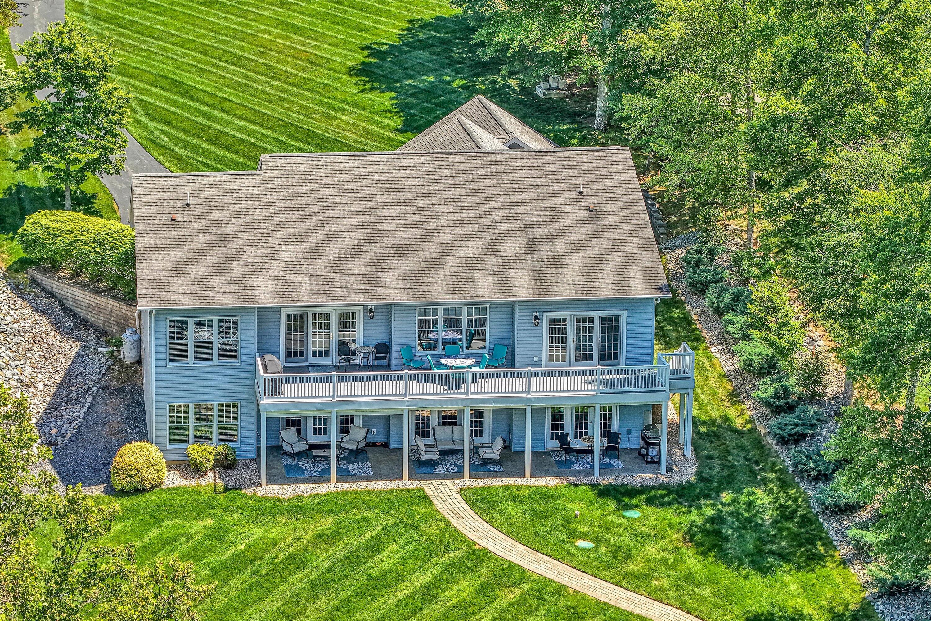 Moneta, Virginia, 24121, United States, 3 Bedrooms Bedrooms, ,3 BathroomsBathrooms,Residential,Active,2044179