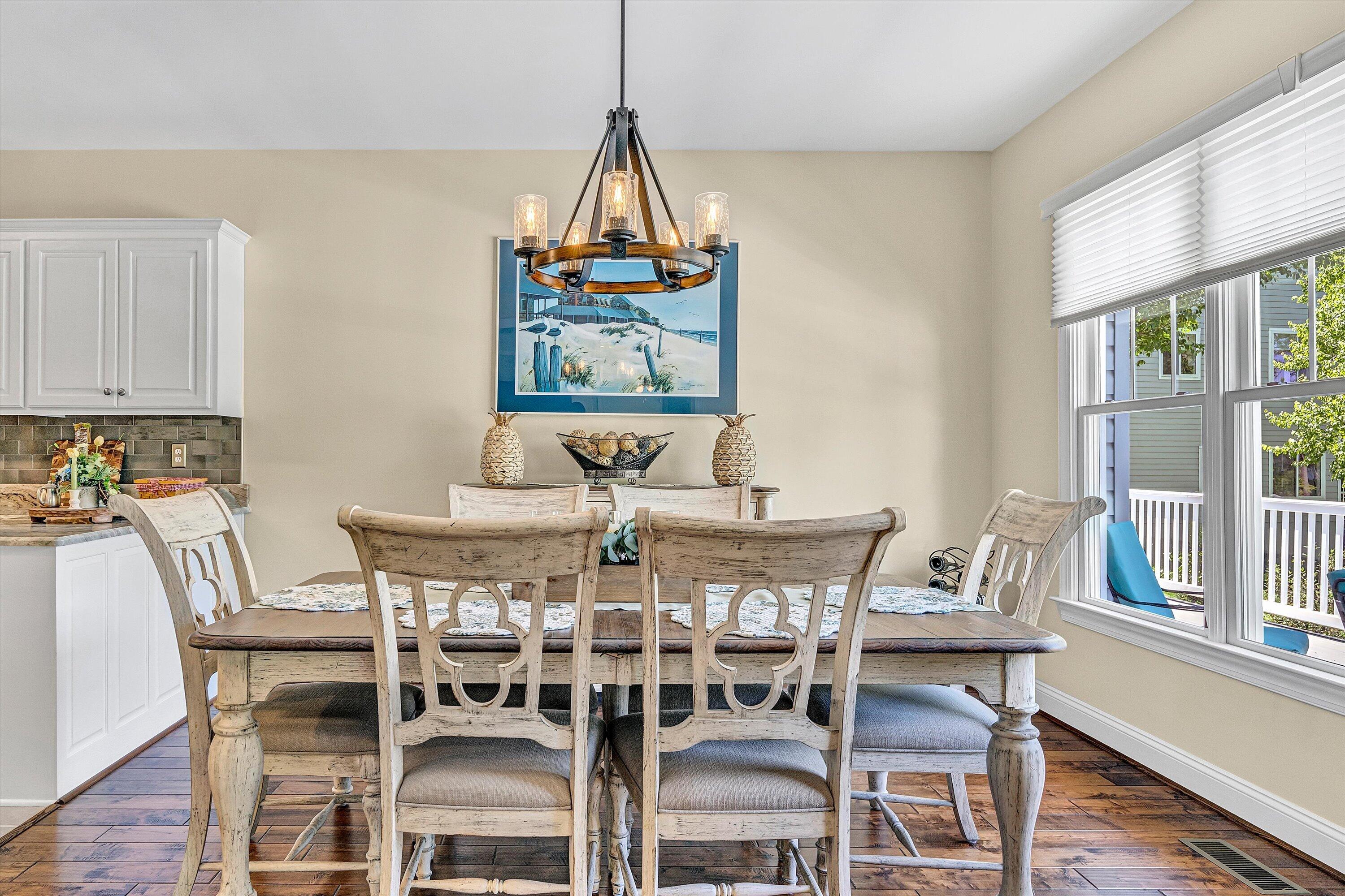 Moneta, Virginia, 24121, United States, 3 Bedrooms Bedrooms, ,3 BathroomsBathrooms,Residential,Active,2044179