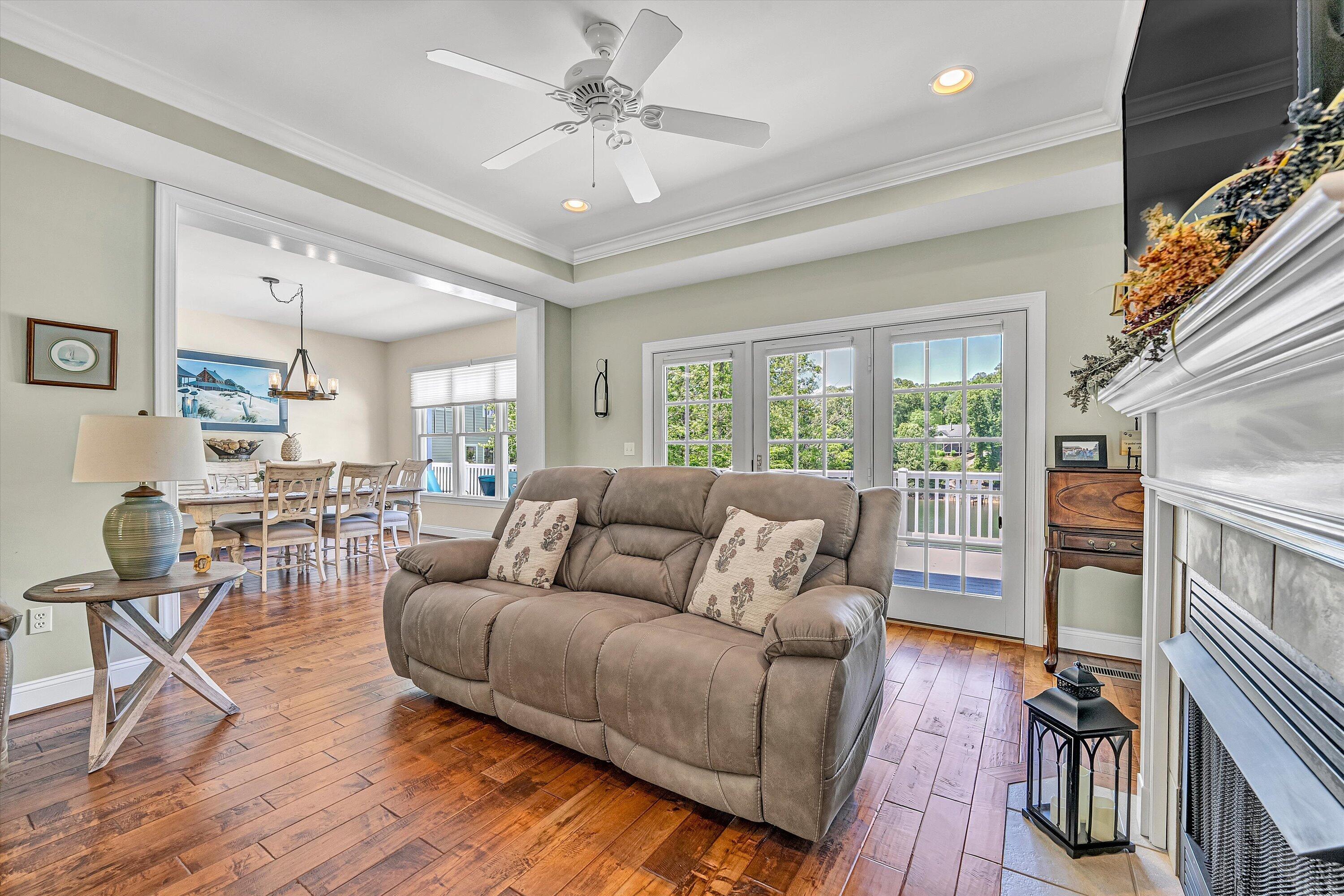 Moneta, Virginia, 24121, United States, 3 Bedrooms Bedrooms, ,3 BathroomsBathrooms,Residential,Active,2044179