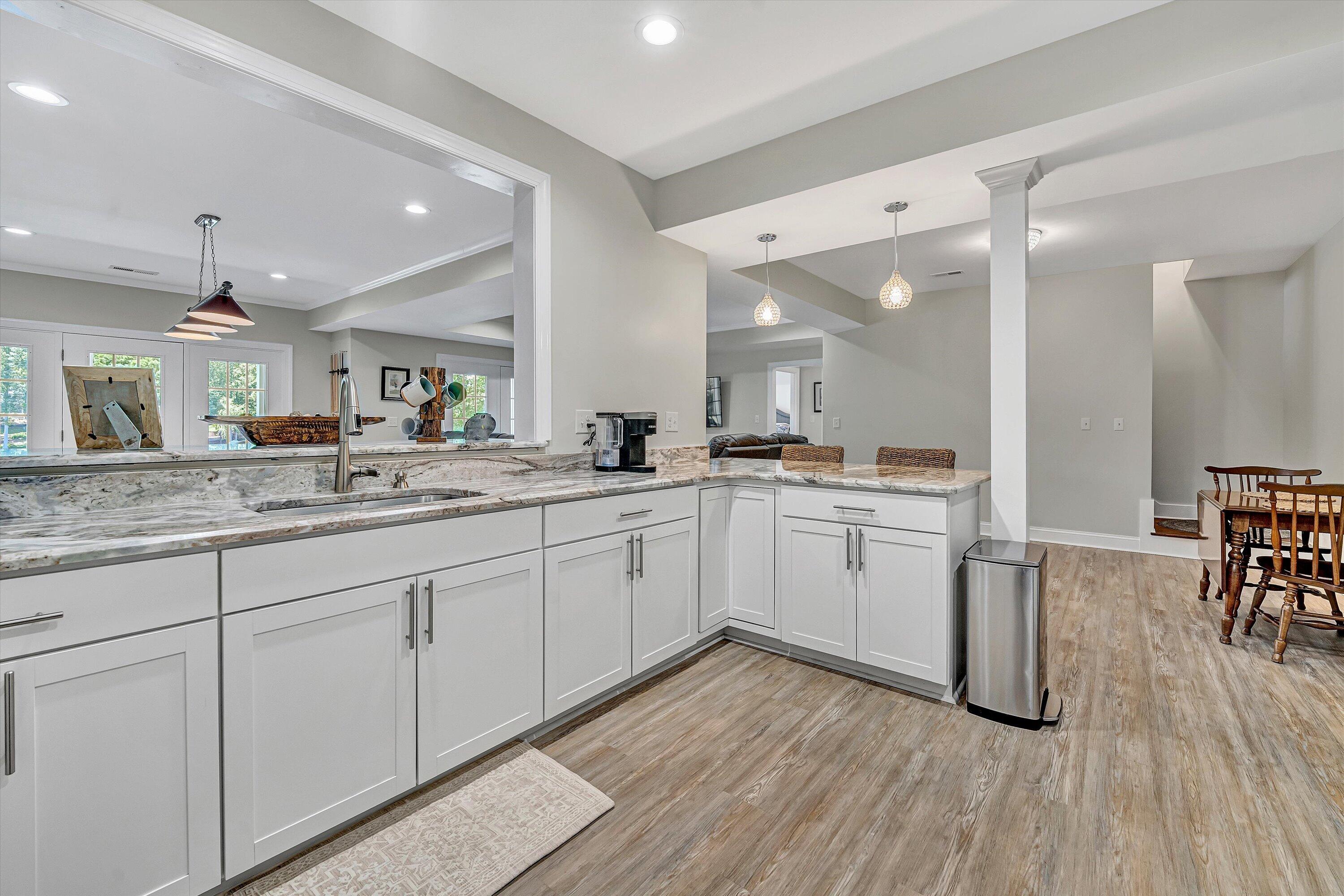 Moneta, Virginia, 24121, United States, 3 Bedrooms Bedrooms, ,3 BathroomsBathrooms,Residential,Active,2044179